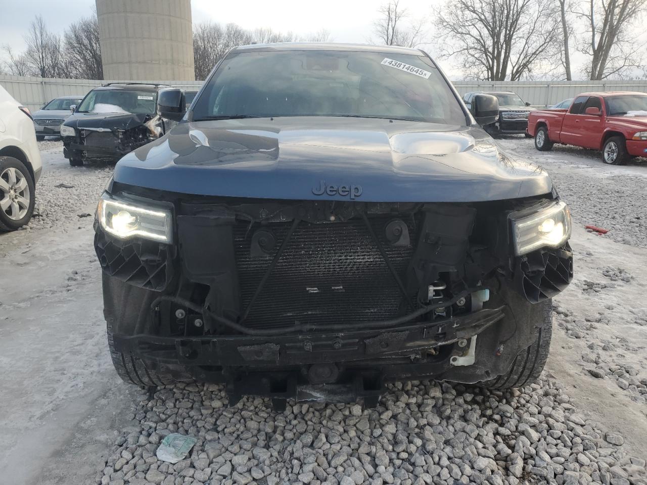 2020 Jeep Grand Cherokee - Image 5