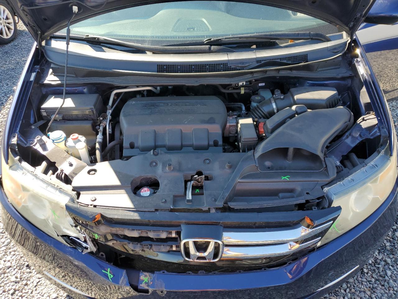 2015 Honda Odyssey - Image 12