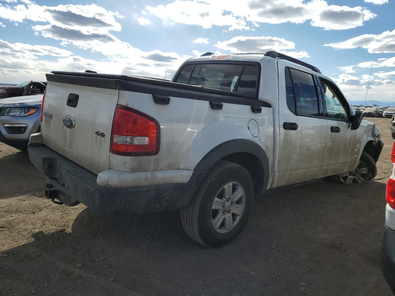 2009 Ford Explorer - Image 3