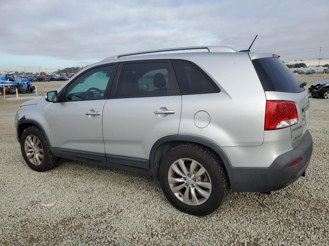 2011 Kia Sorento - Image 2