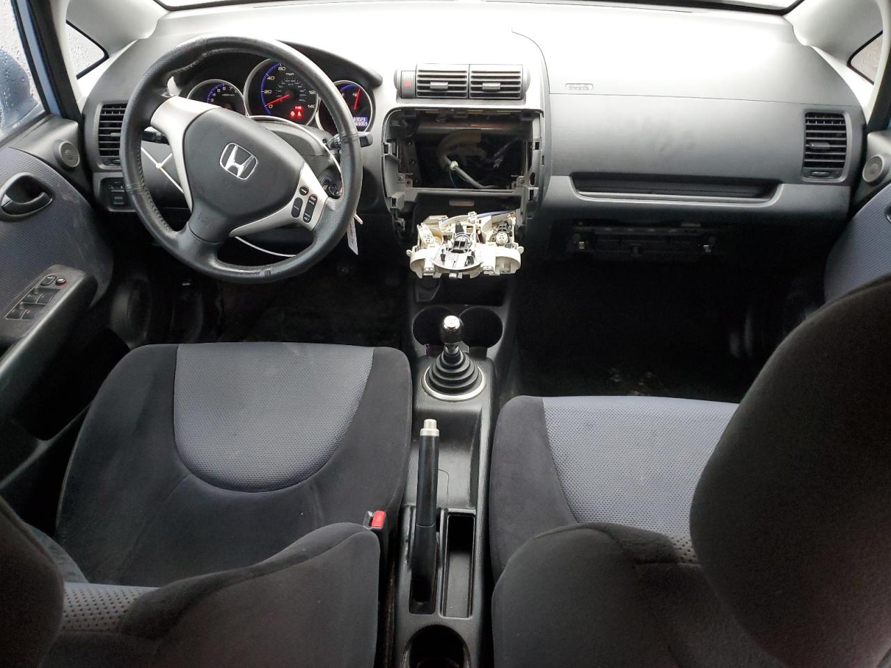 2008 Honda Fit - Image 8