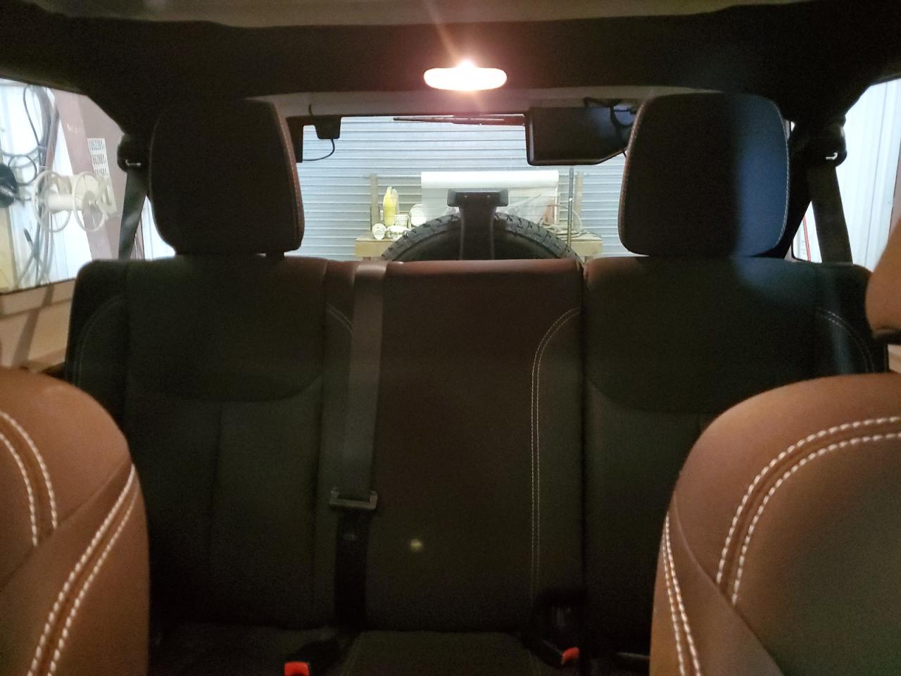 2014 Jeep Wrangler - Image 10