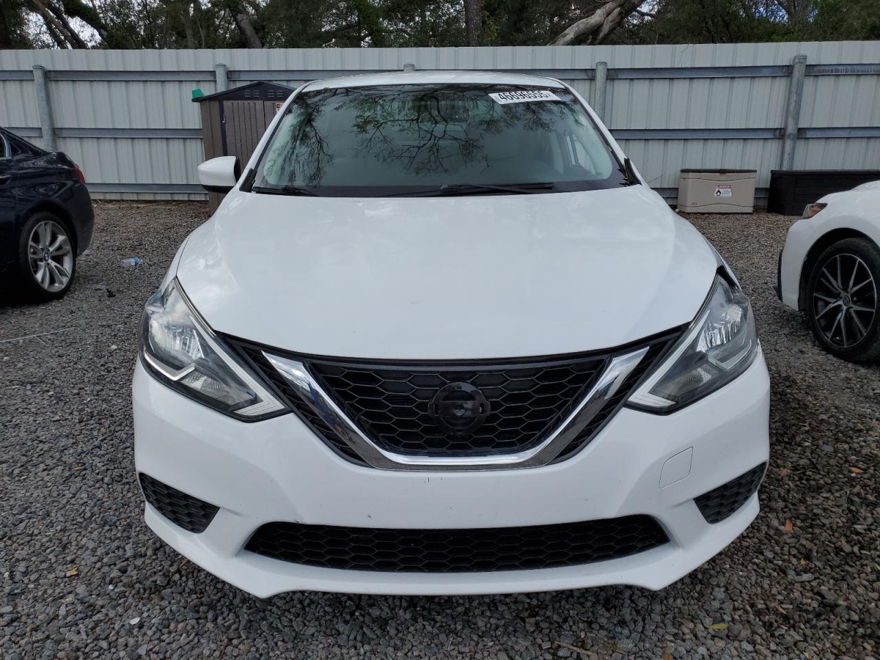 2017 Nissan Sentra - Image 5