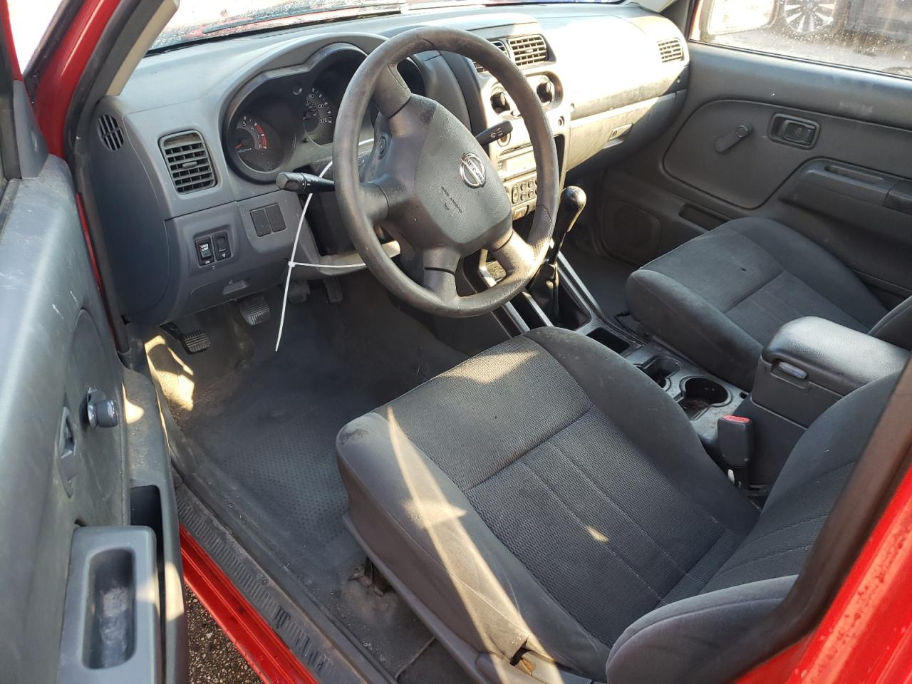 2003 Nissan Navara (Frontier) - Image 8