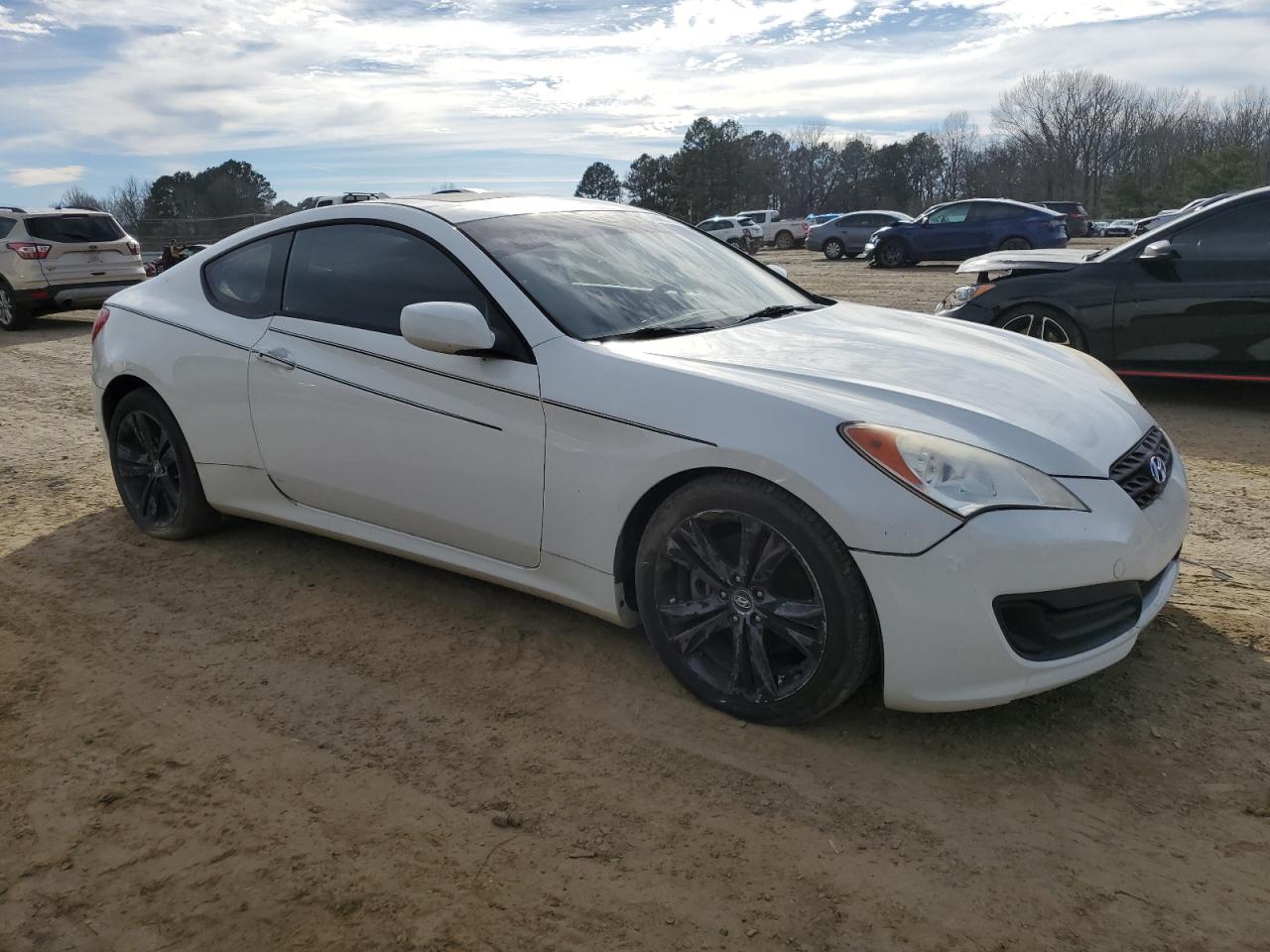 2010 Hyundai Genesis - Image 4
