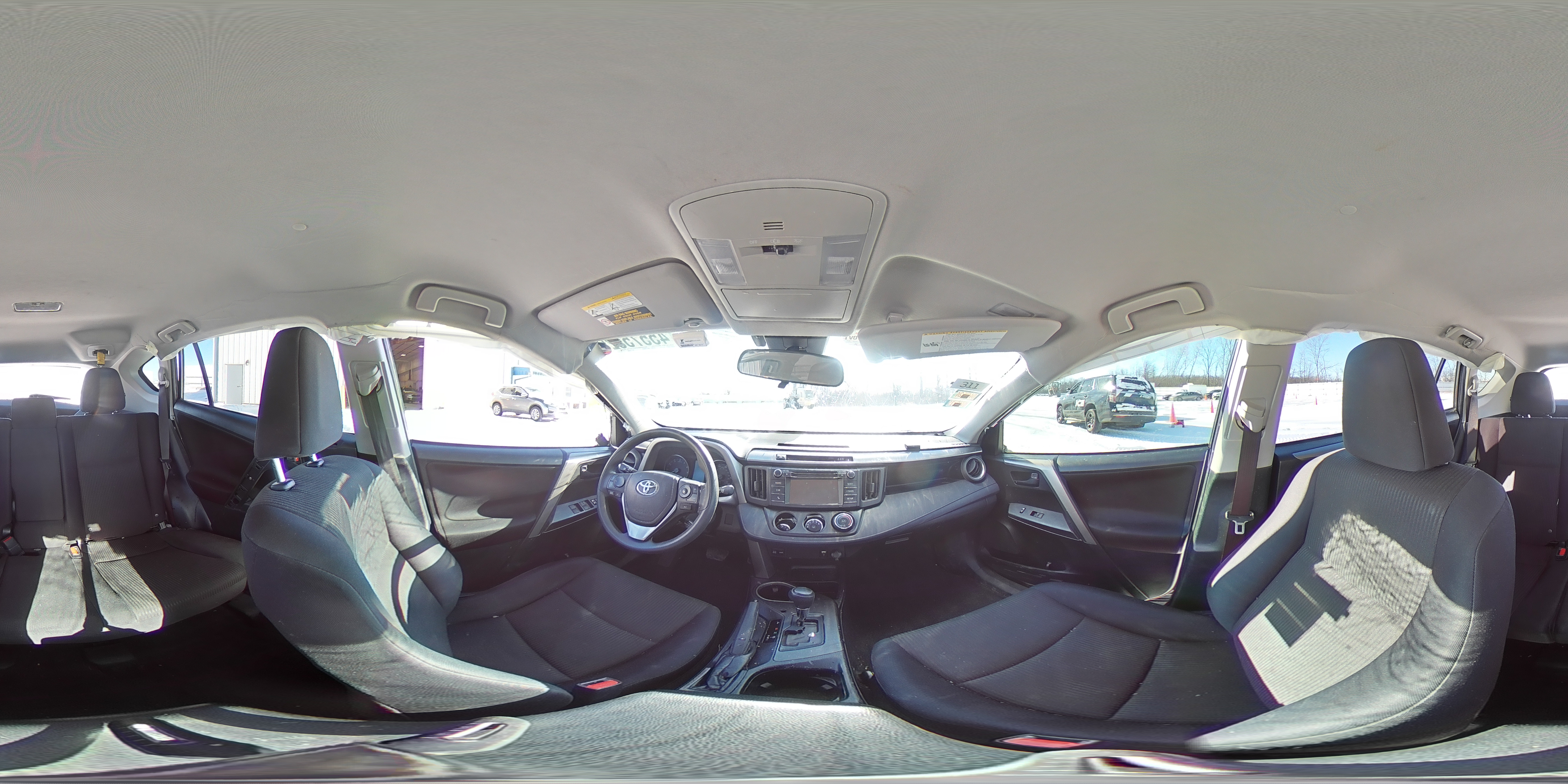 2018 Toyota RAV 4 - Image 14