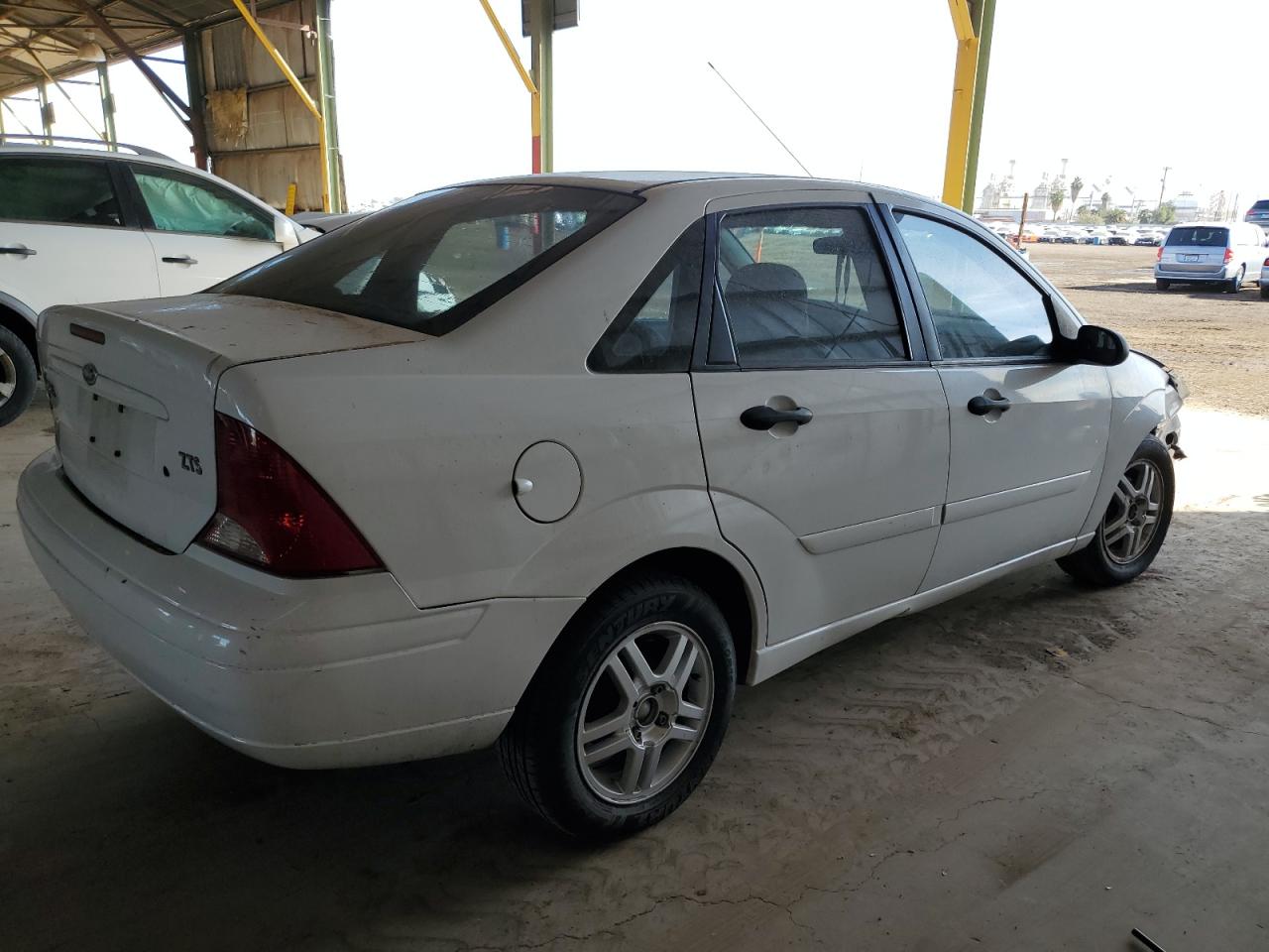 2004 Ford Focus - Image 3