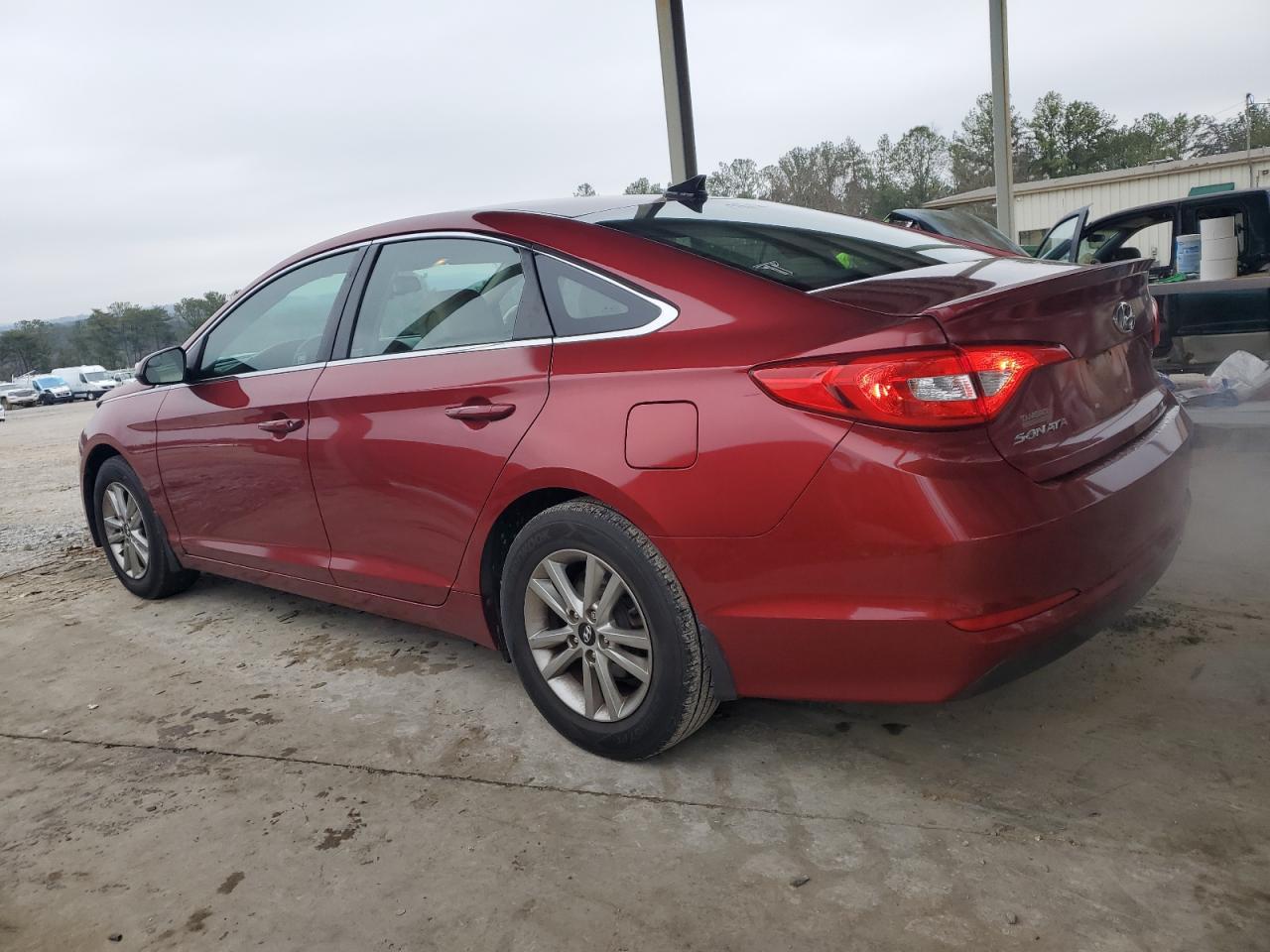 2015 Hyundai Sonata - Image 2