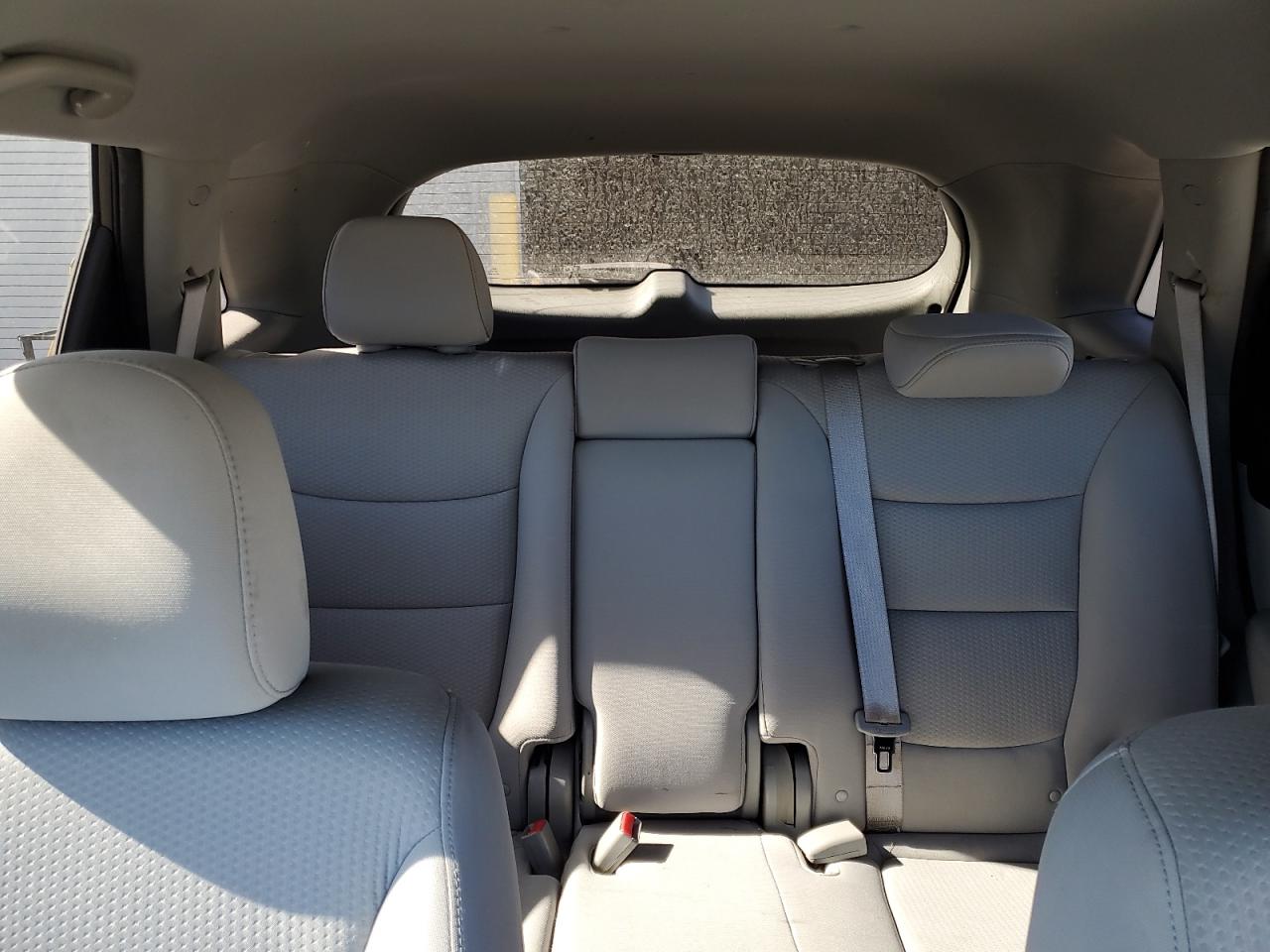 2013 Kia Sorento - Image 10