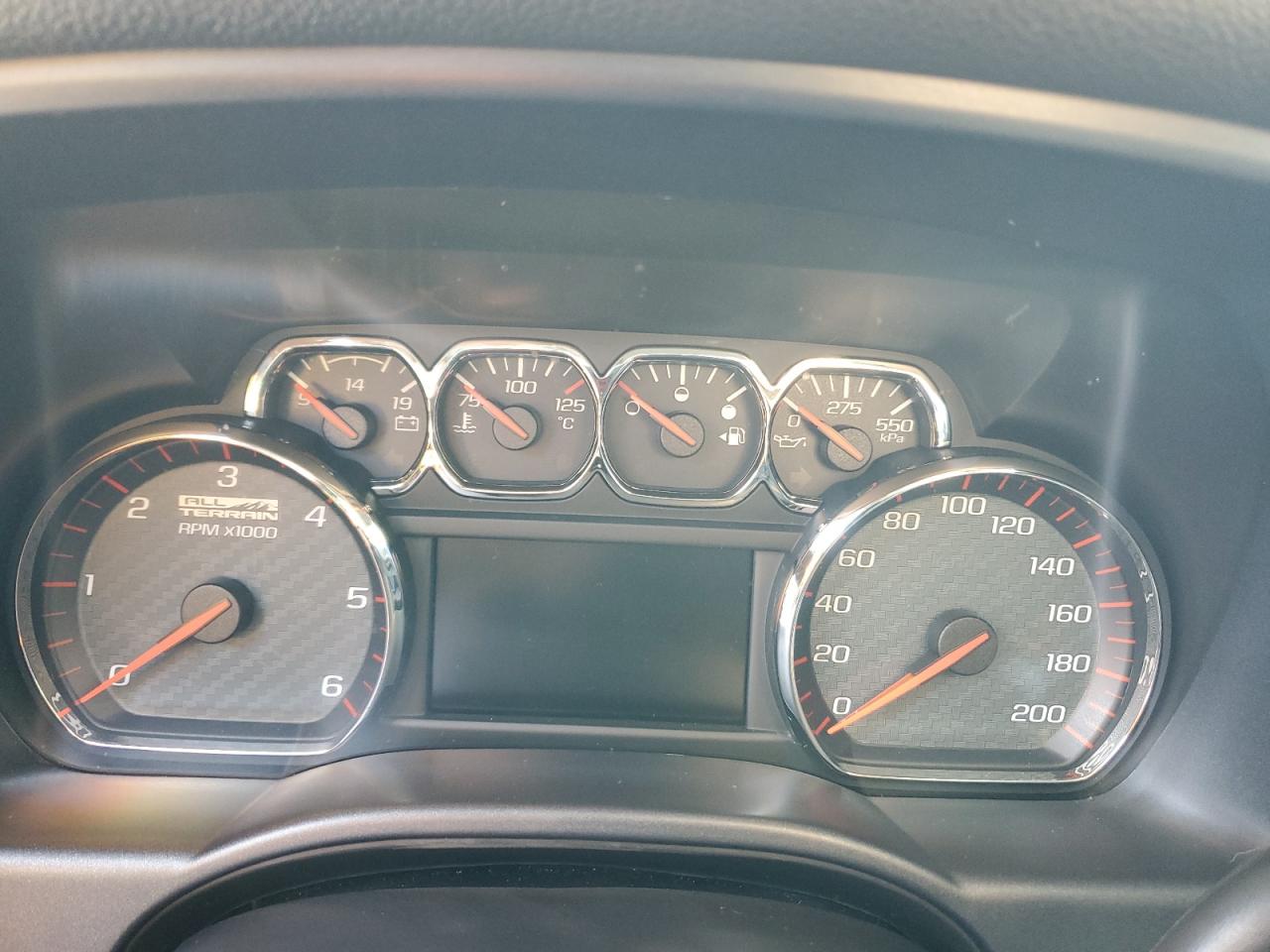 2015 GMC Sierra - Image 9