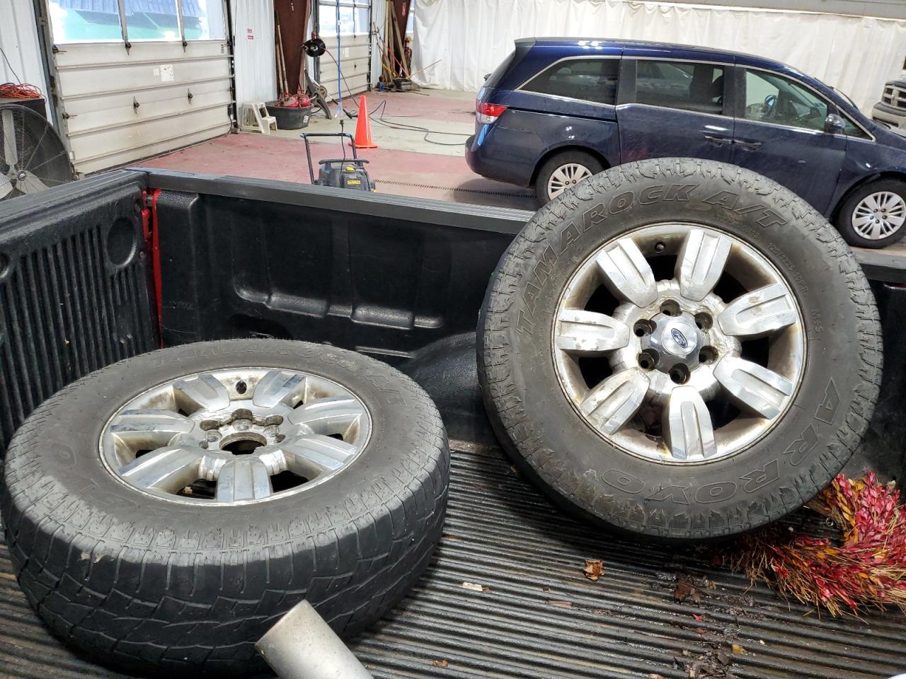 2012 Ford F-150 - Image 12