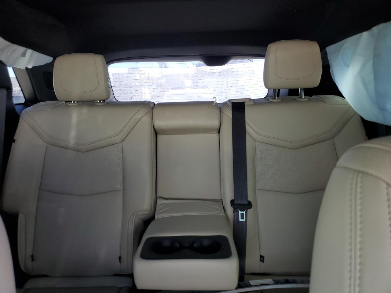 2019 Cadillac XT5 - Image 10