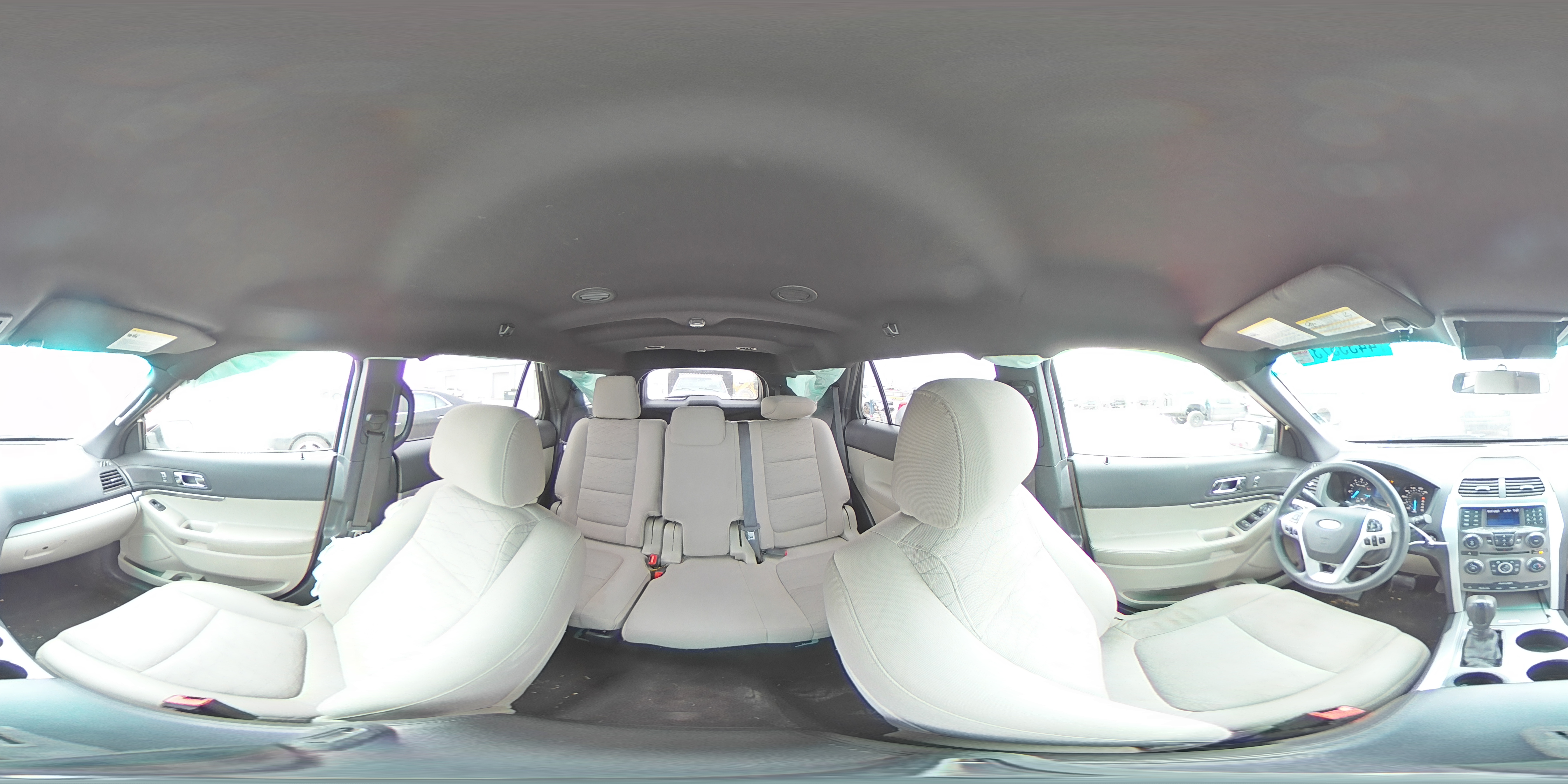 2014 Ford Explorer - Image 14