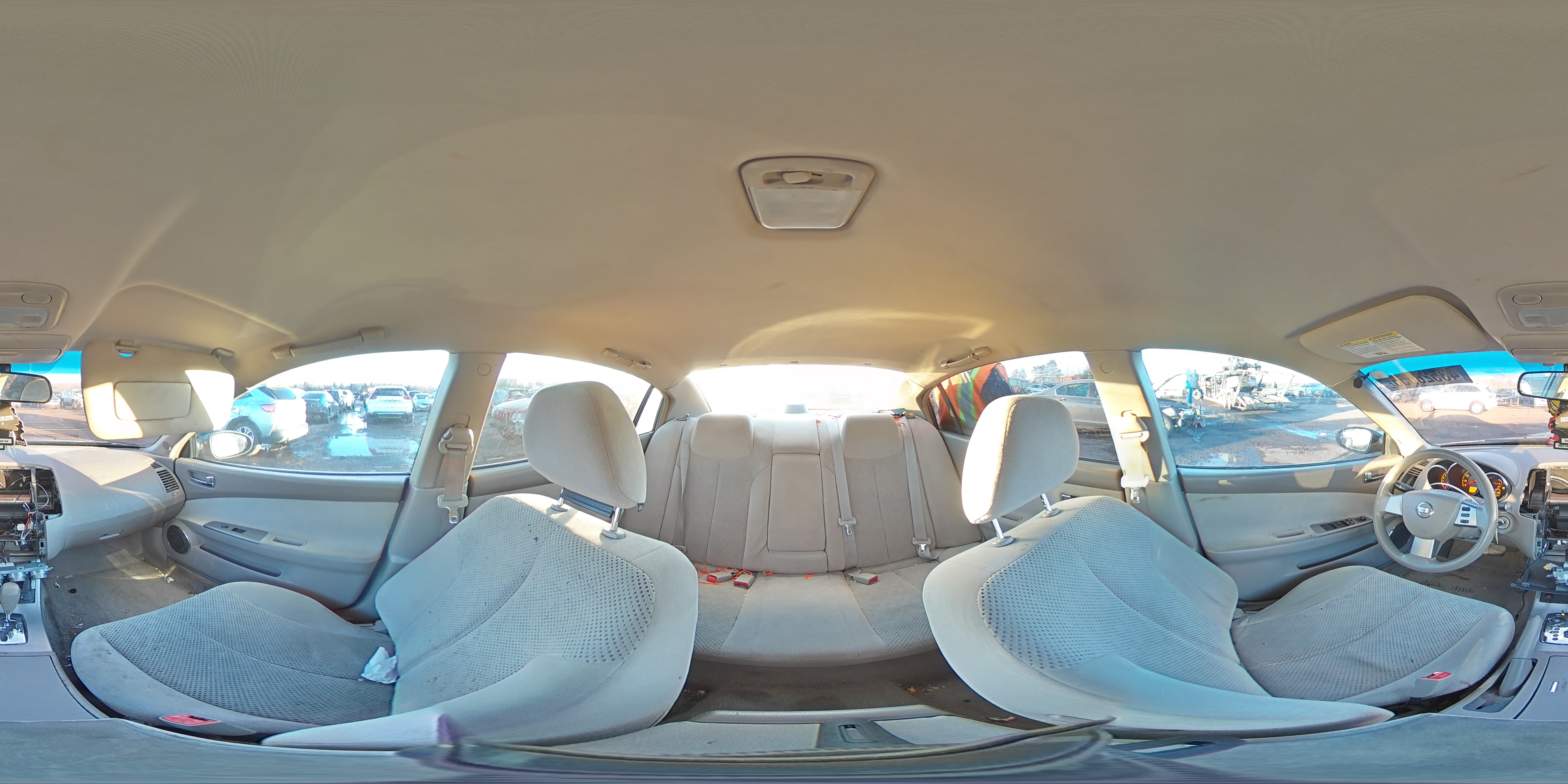 2005 Nissan Altima - Image 12