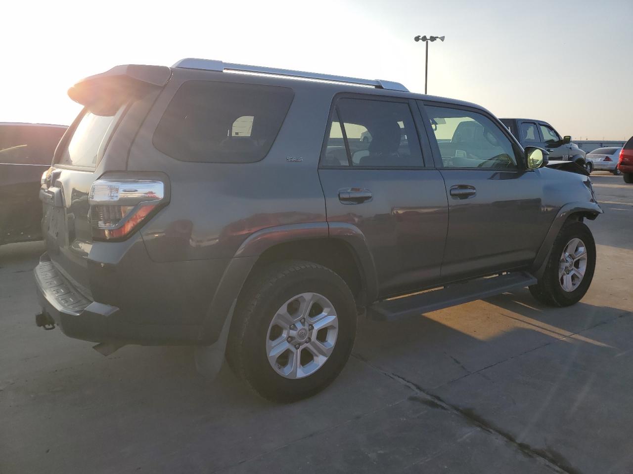 2015 Toyota 4Runner - Image 3