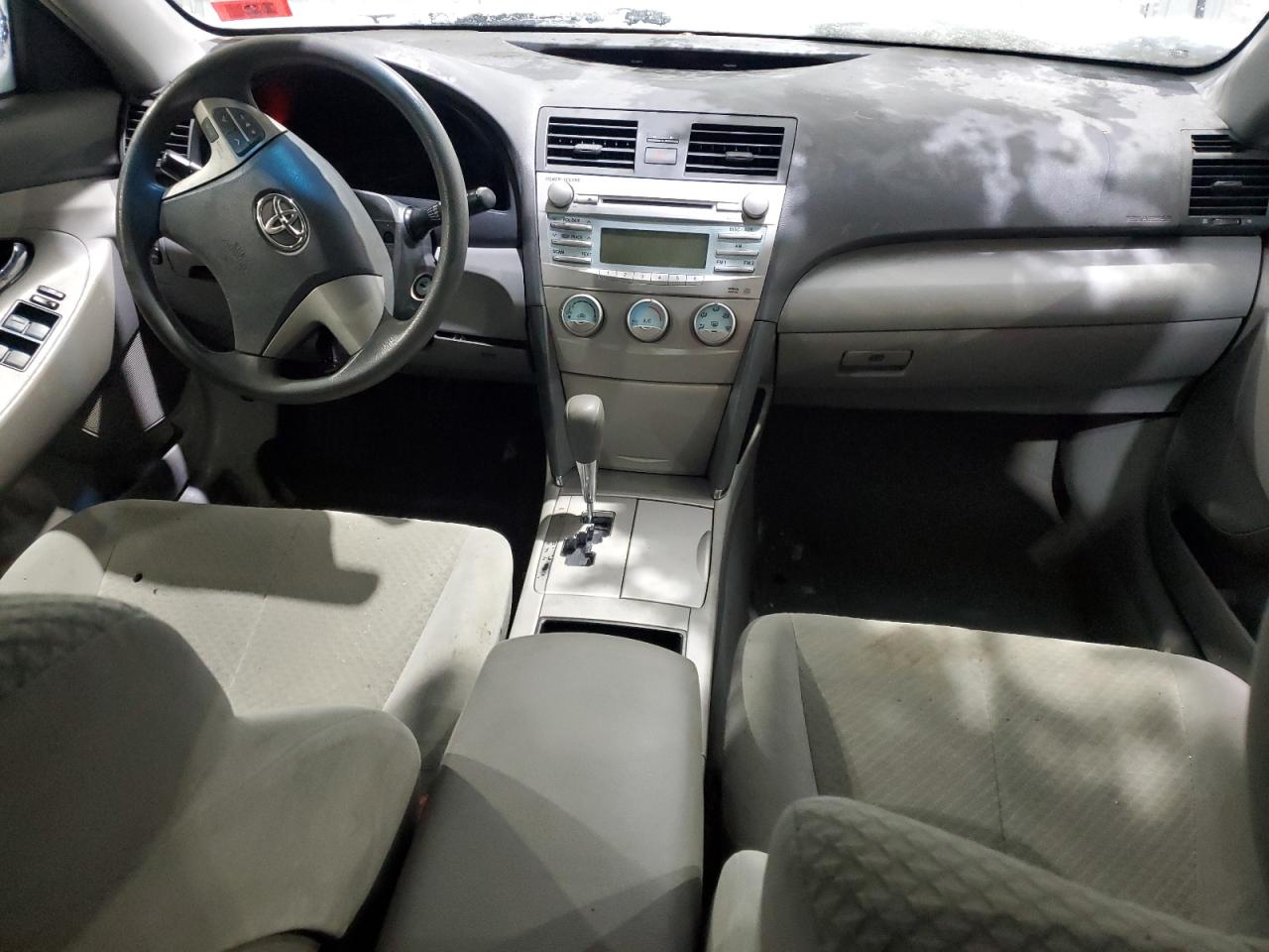 2009 Toyota Camry - Image 8