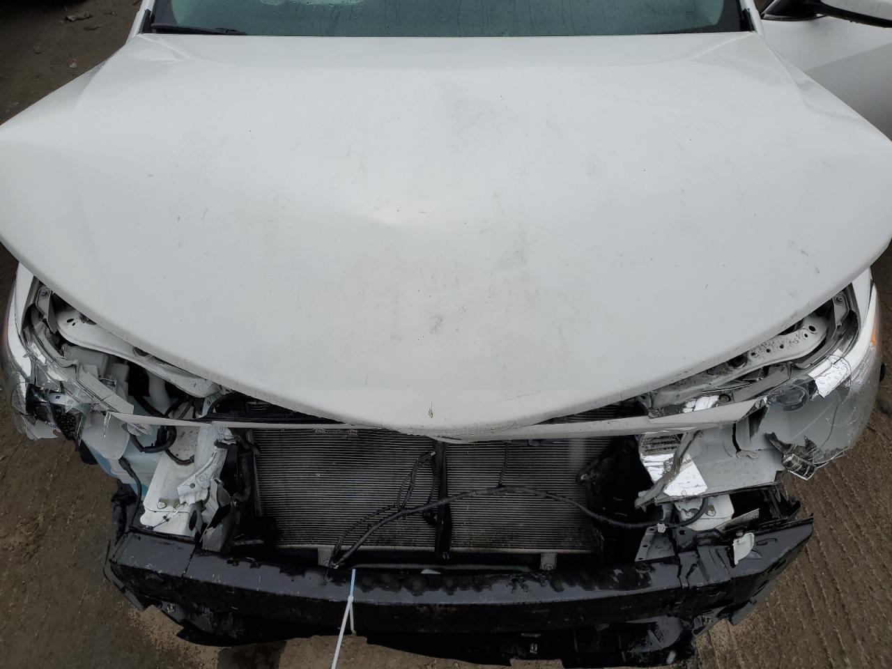 2014 Toyota Camry - Image 11