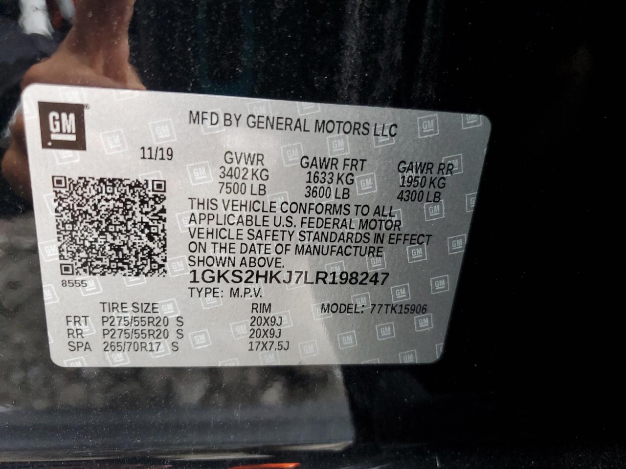2020 GMC Yukon - Image 14