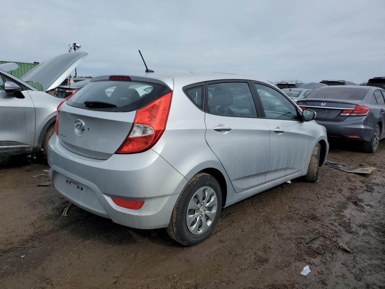 2016 Hyundai Accent - Image 3