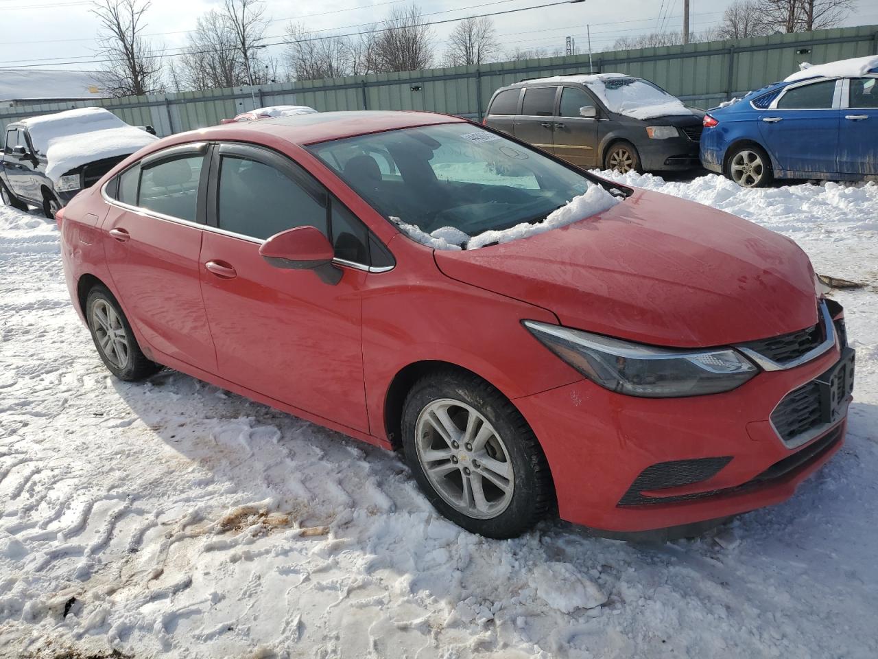 2017 Chevrolet Cruze - Image 4