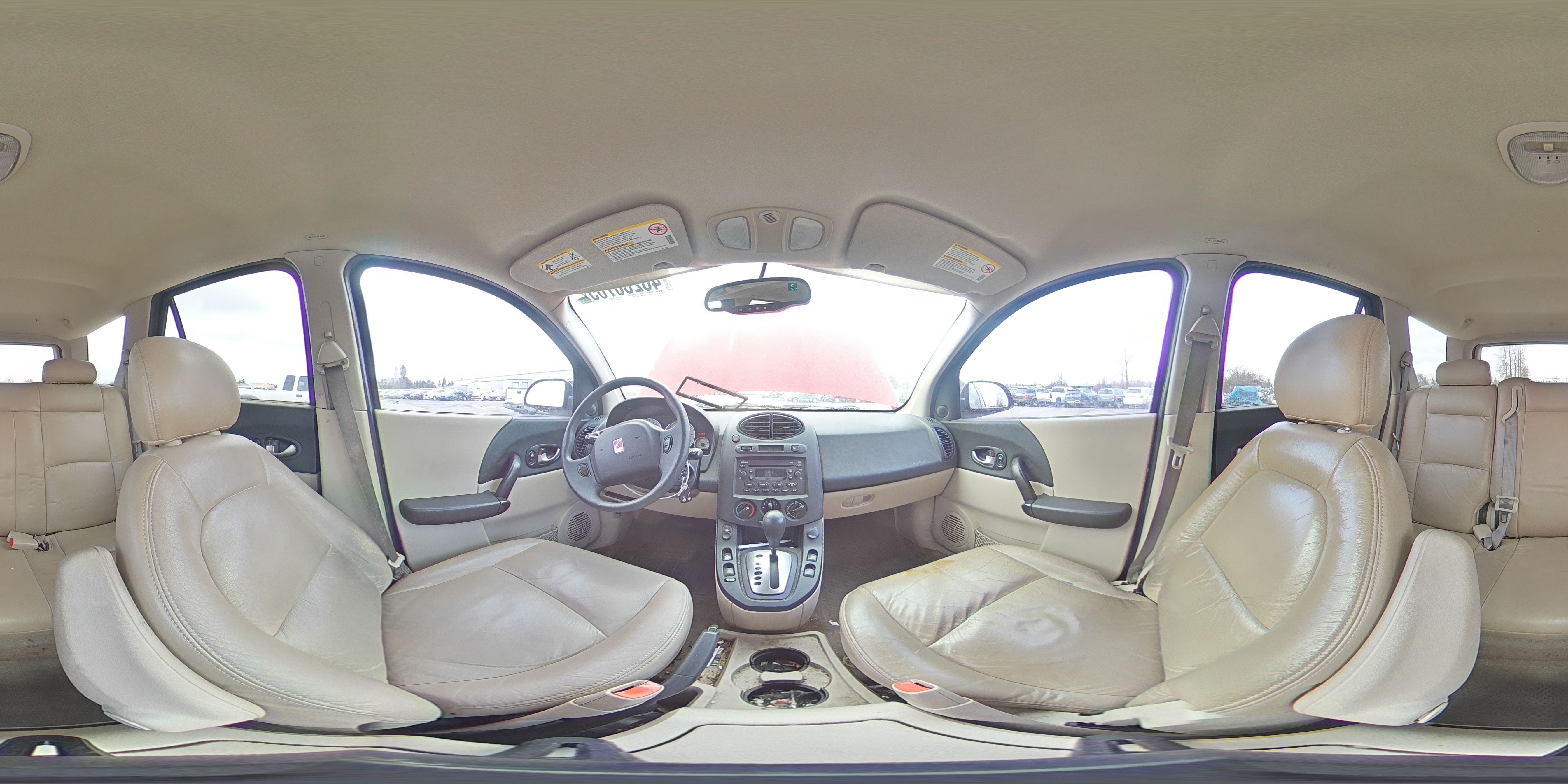 2005 Saturn VUE - Image 13