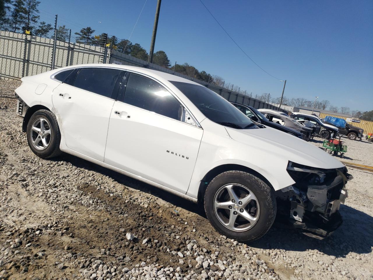 2018 Chevrolet Malibu - Image 4