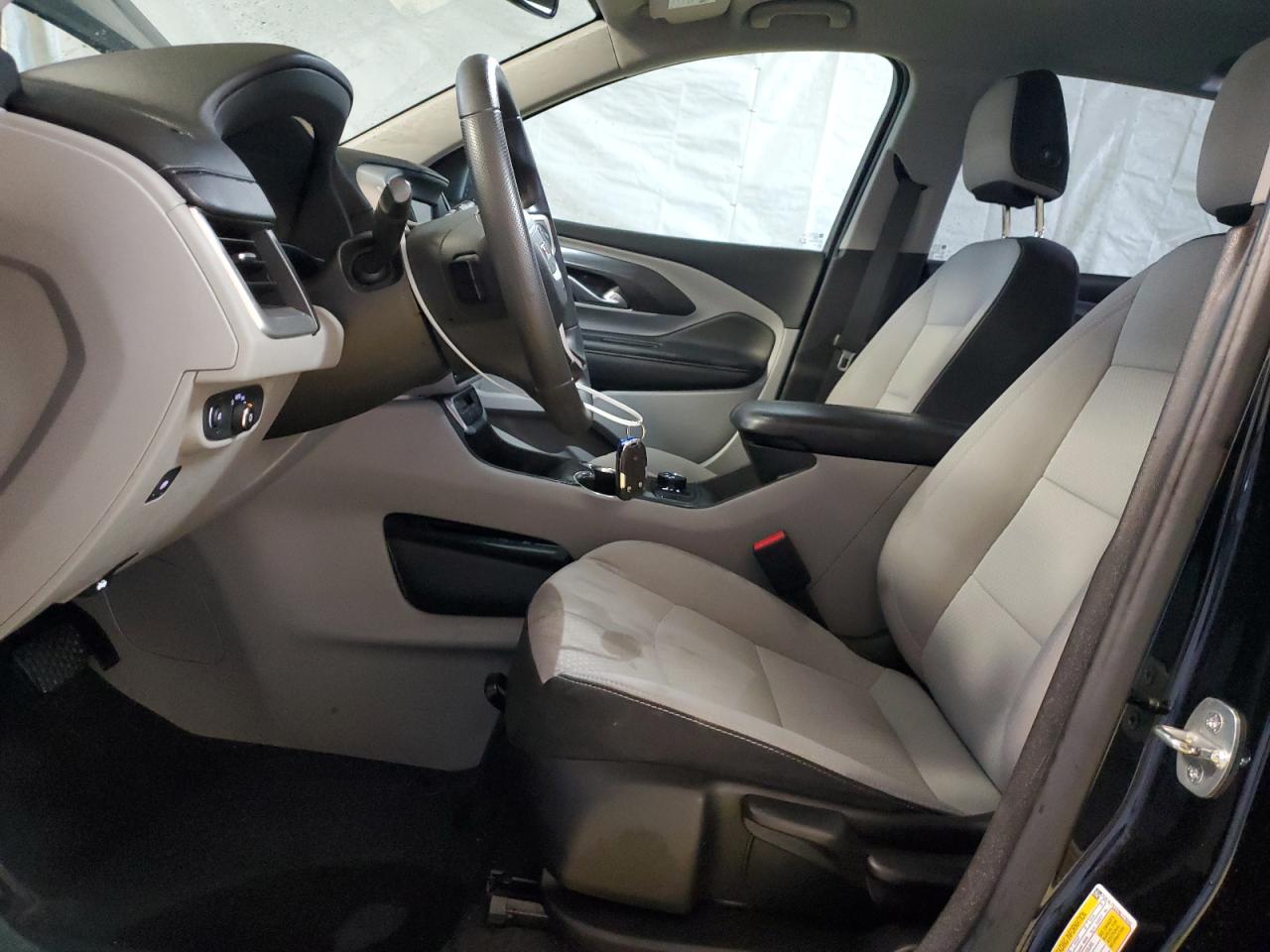 2022 GMC Terrain - Image 7