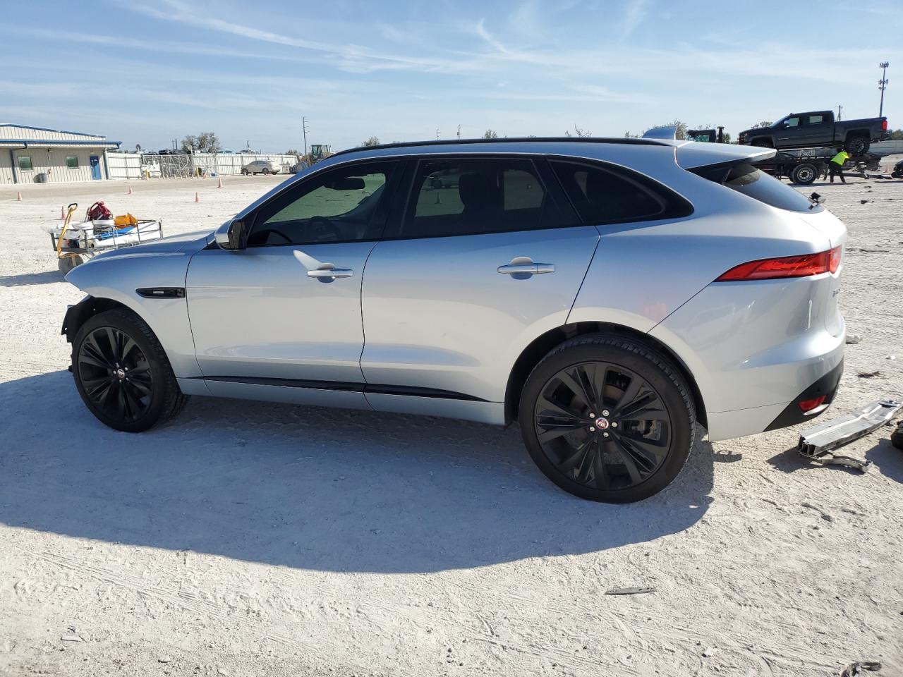 2017 Jaguar F-Pace - Image 2