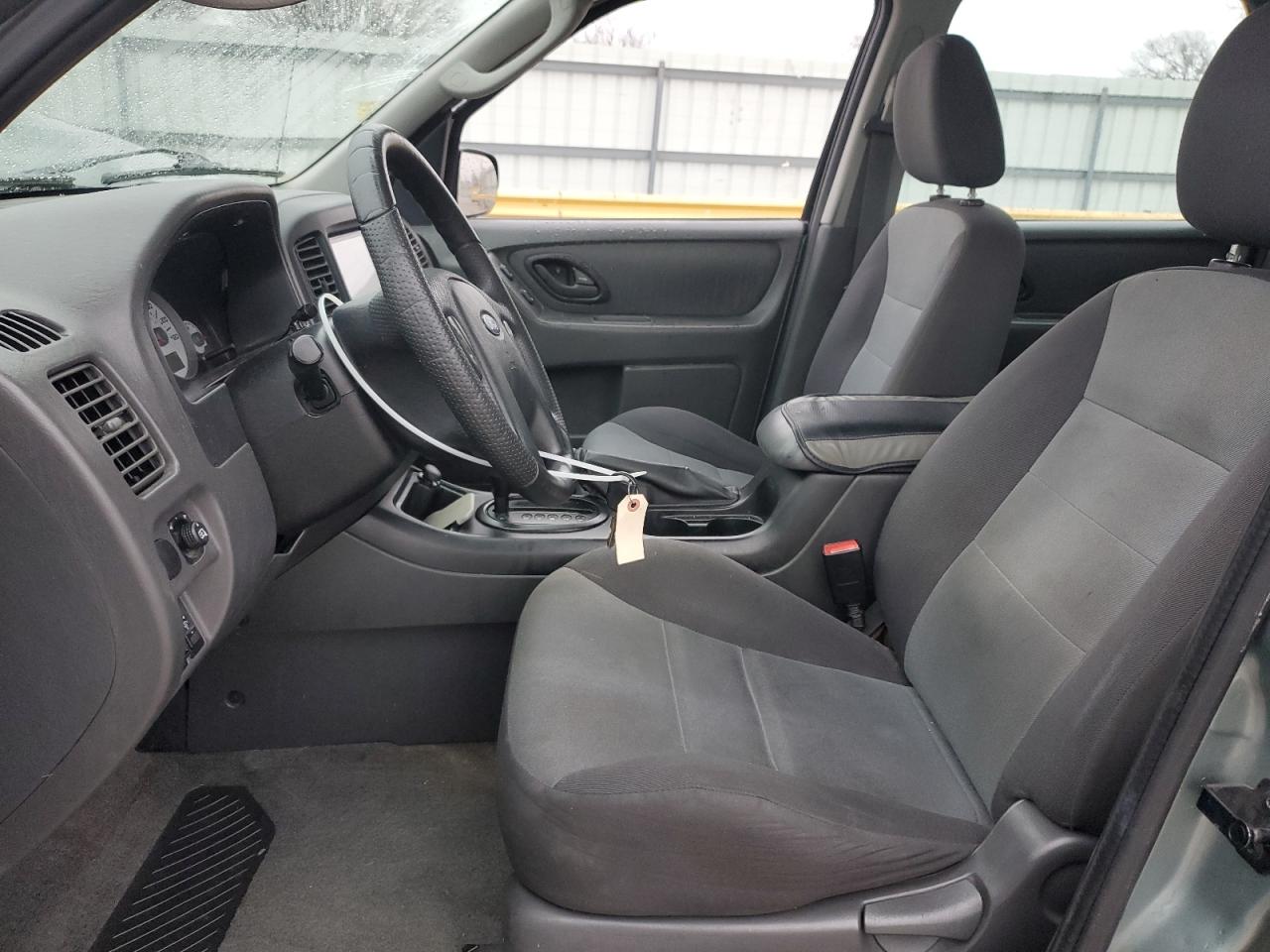 2005 Ford Escape - Image 7