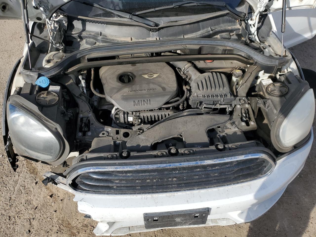 2017 MINI Cooper - Image 13