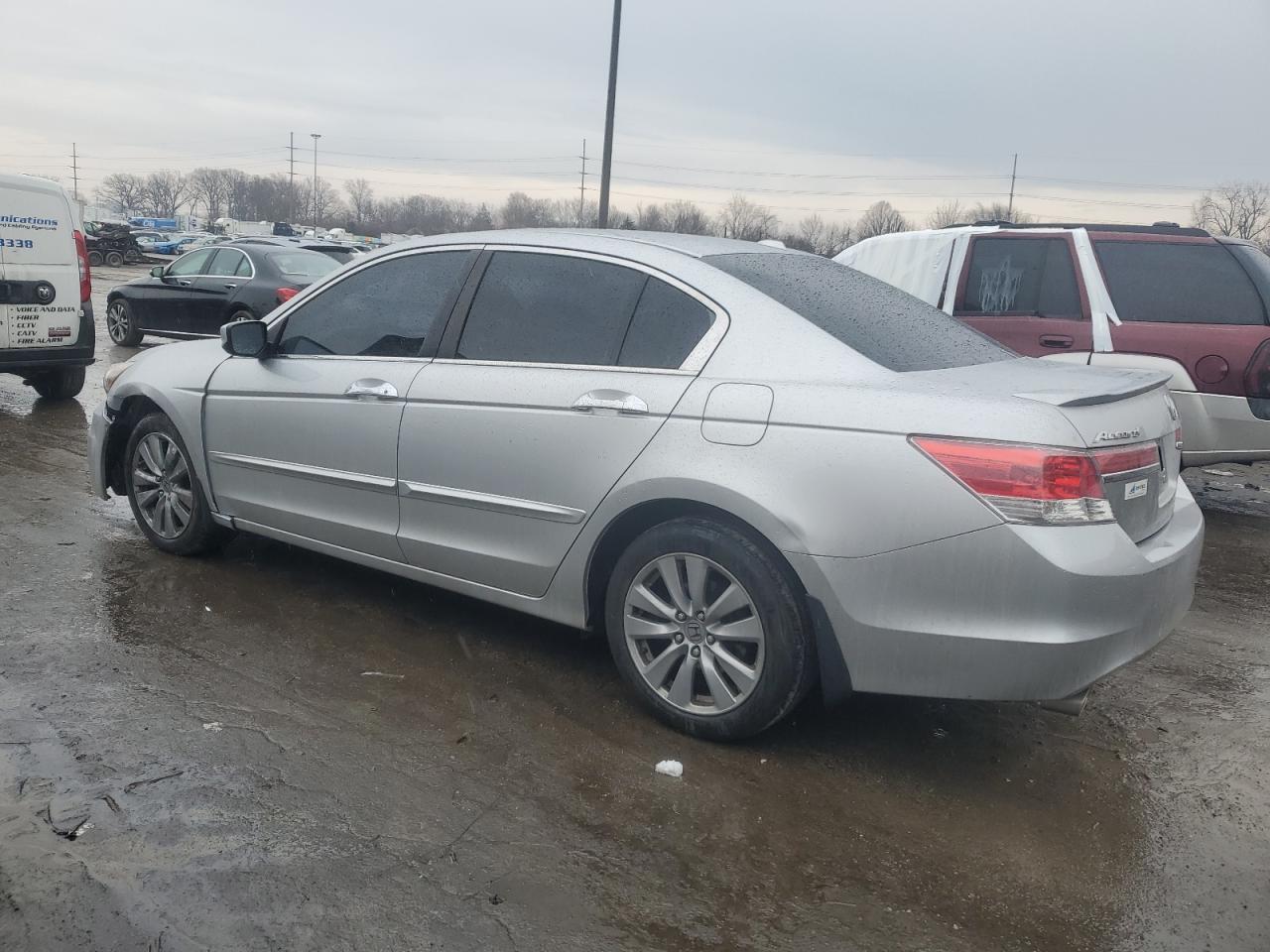 2012 Honda Accord - Image 2