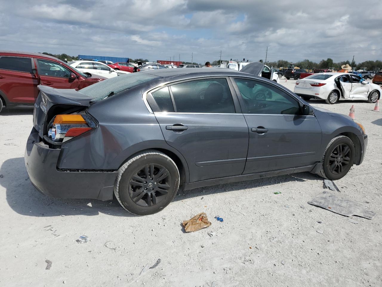 2012 Nissan Altima - Image 3