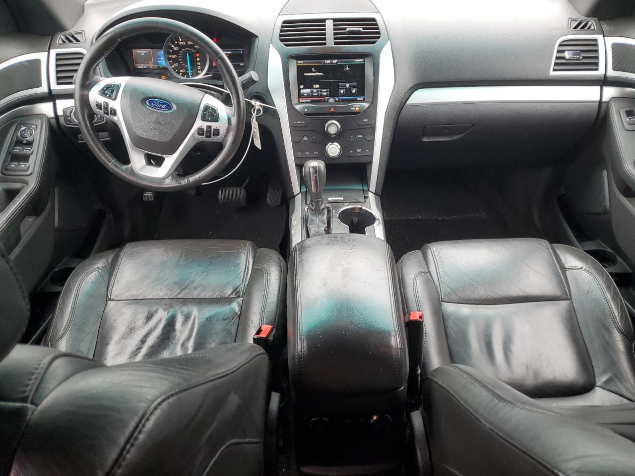 2015 Ford Explorer - Image 8