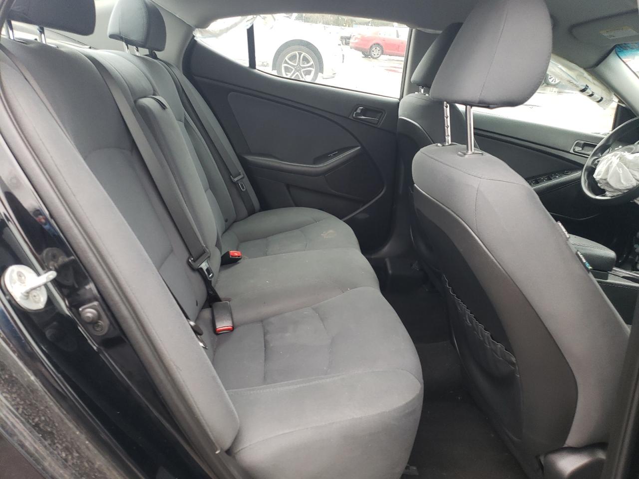 2015 Kia Optima - Image 10