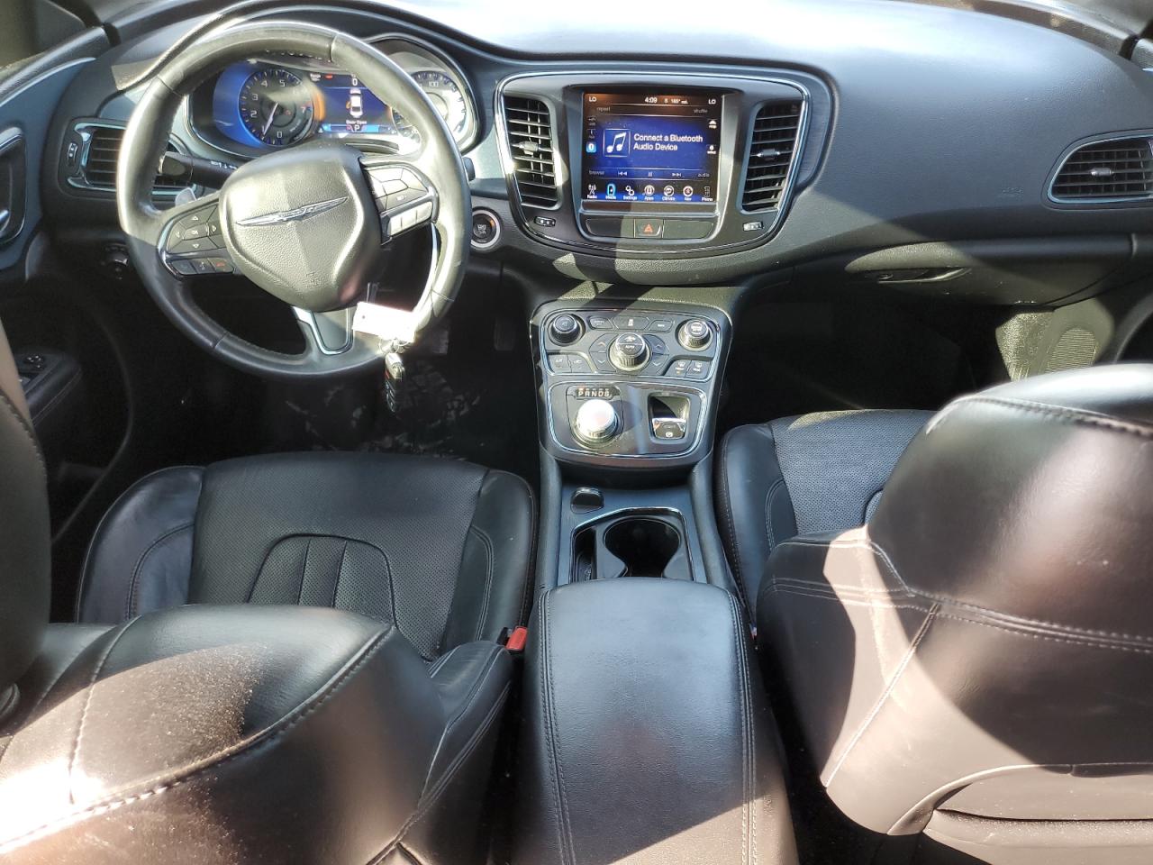 2015 Chrysler 200 S VIN: 1C3CCCBG7FN633790 Lot: 44010775