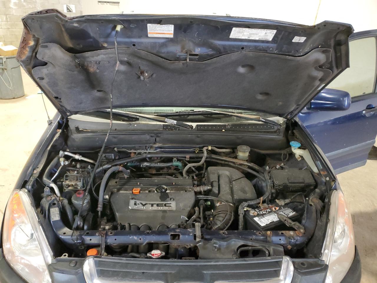 2002 Honda CR-V - Image 12