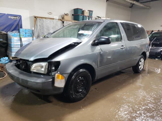 2000 Toyota Sienna Ce de vânzare în Elgin, IL - Front End