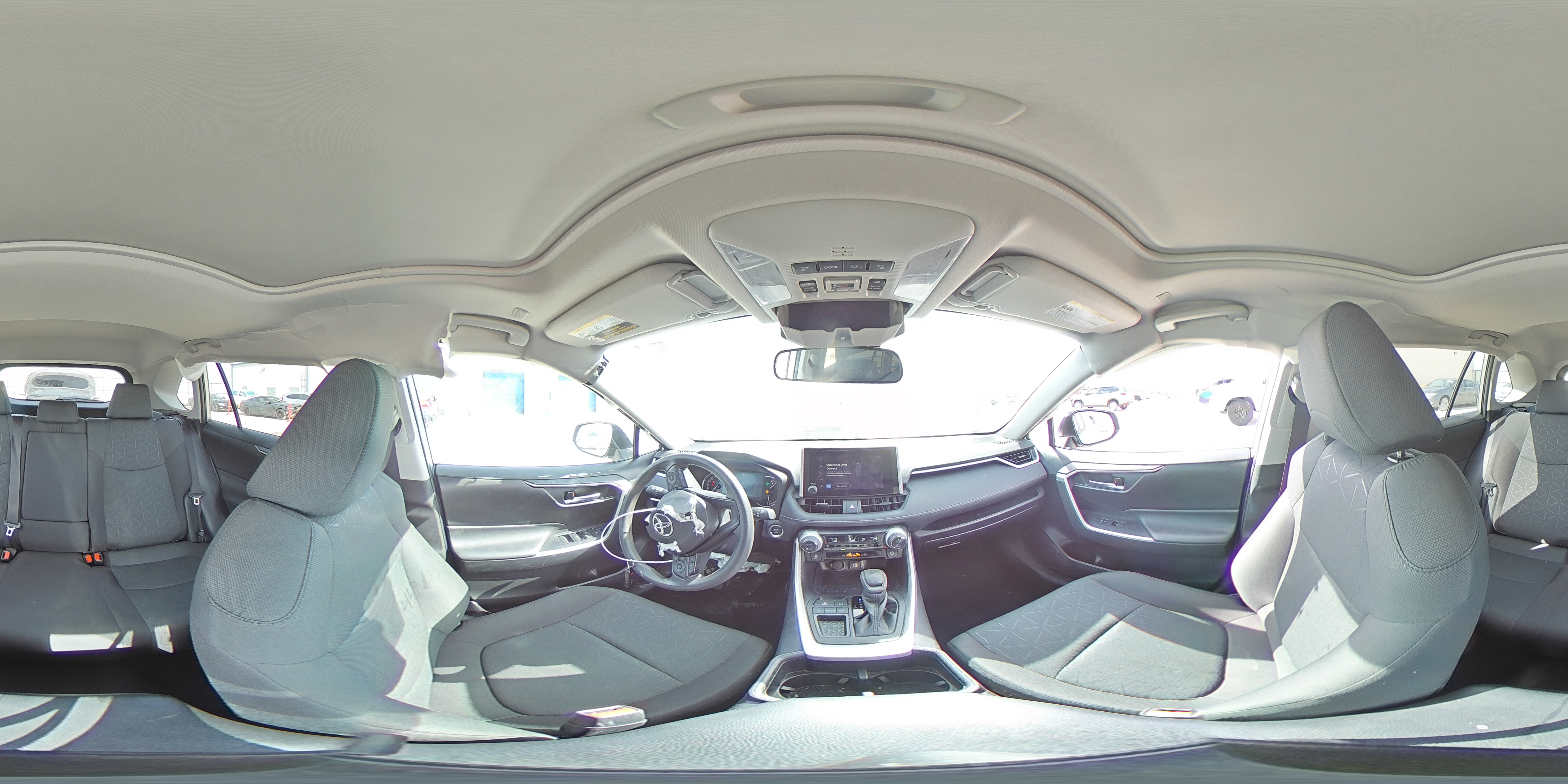 2024 Toyota RAV 4 - Image 16