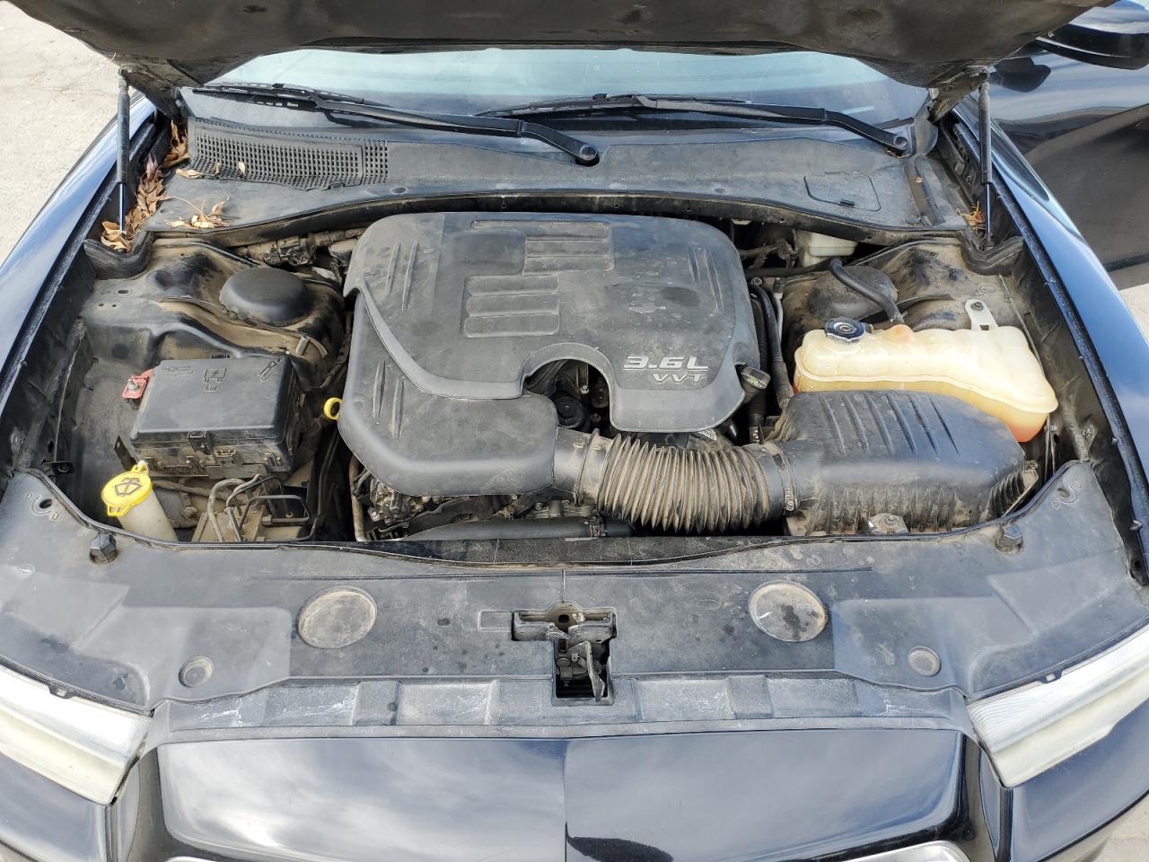 2013 Dodge Charger - Image 11