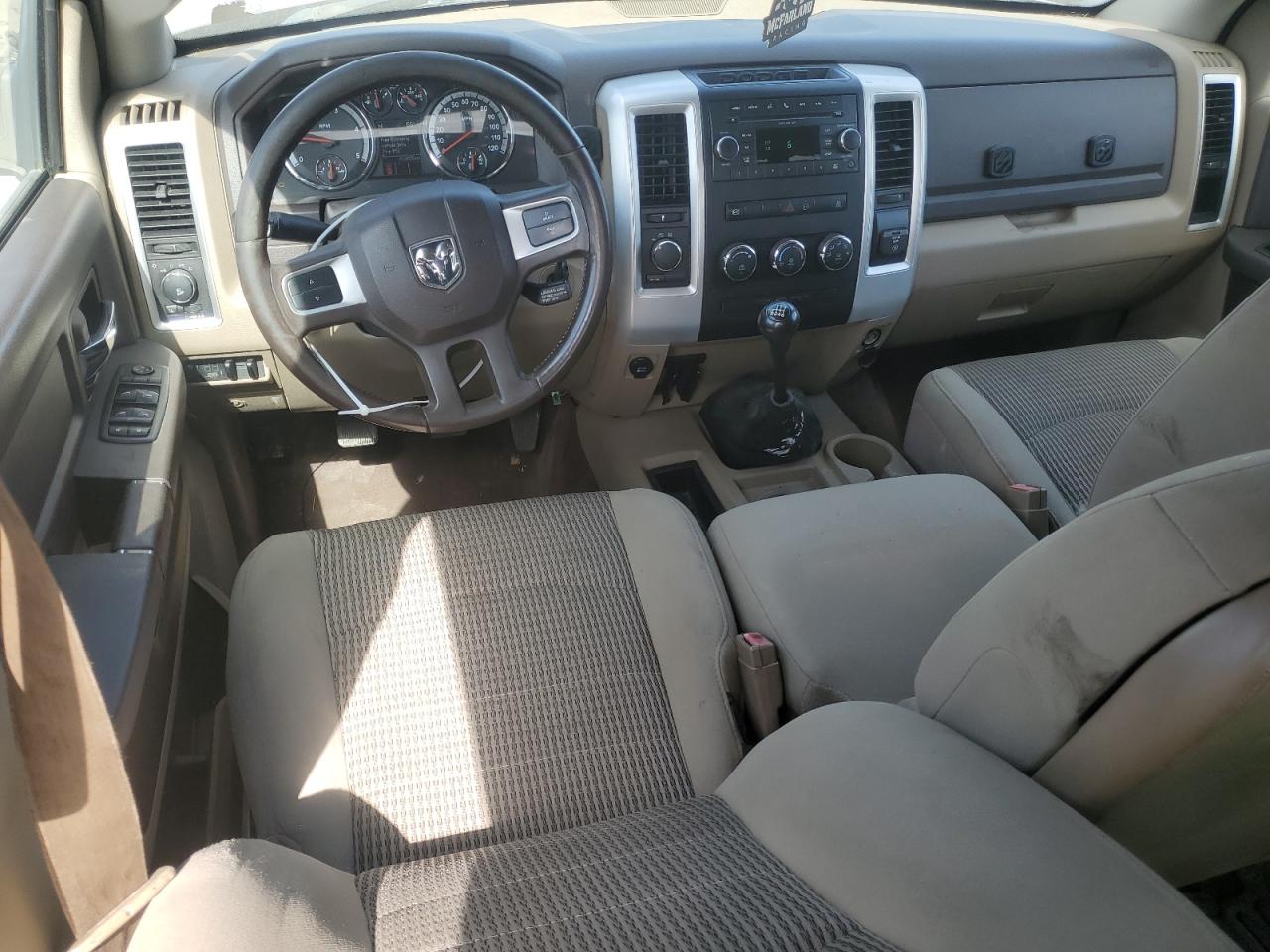 2010 Dodge RAM - Image 8