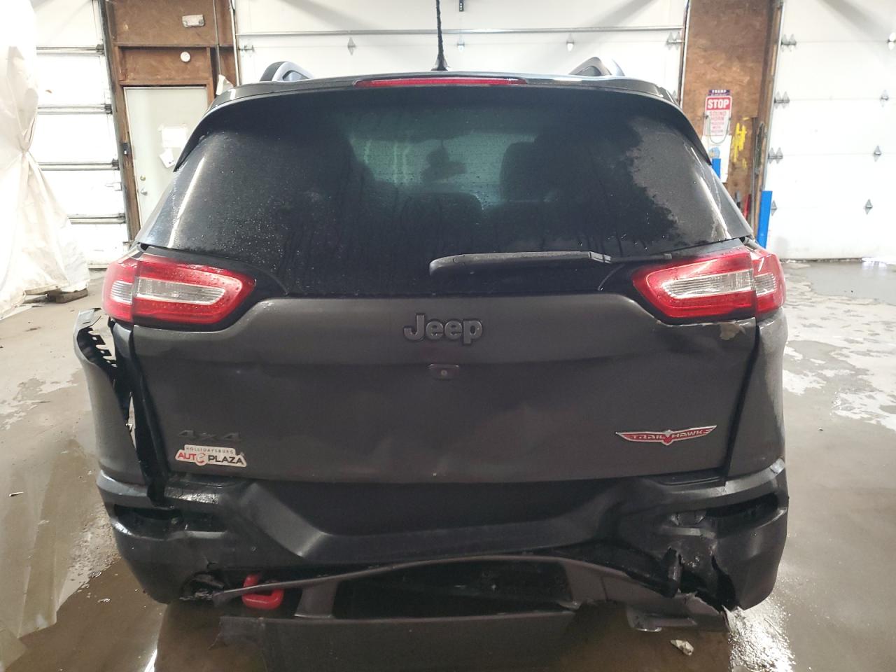 2015 Jeep Cherokee - Image 6