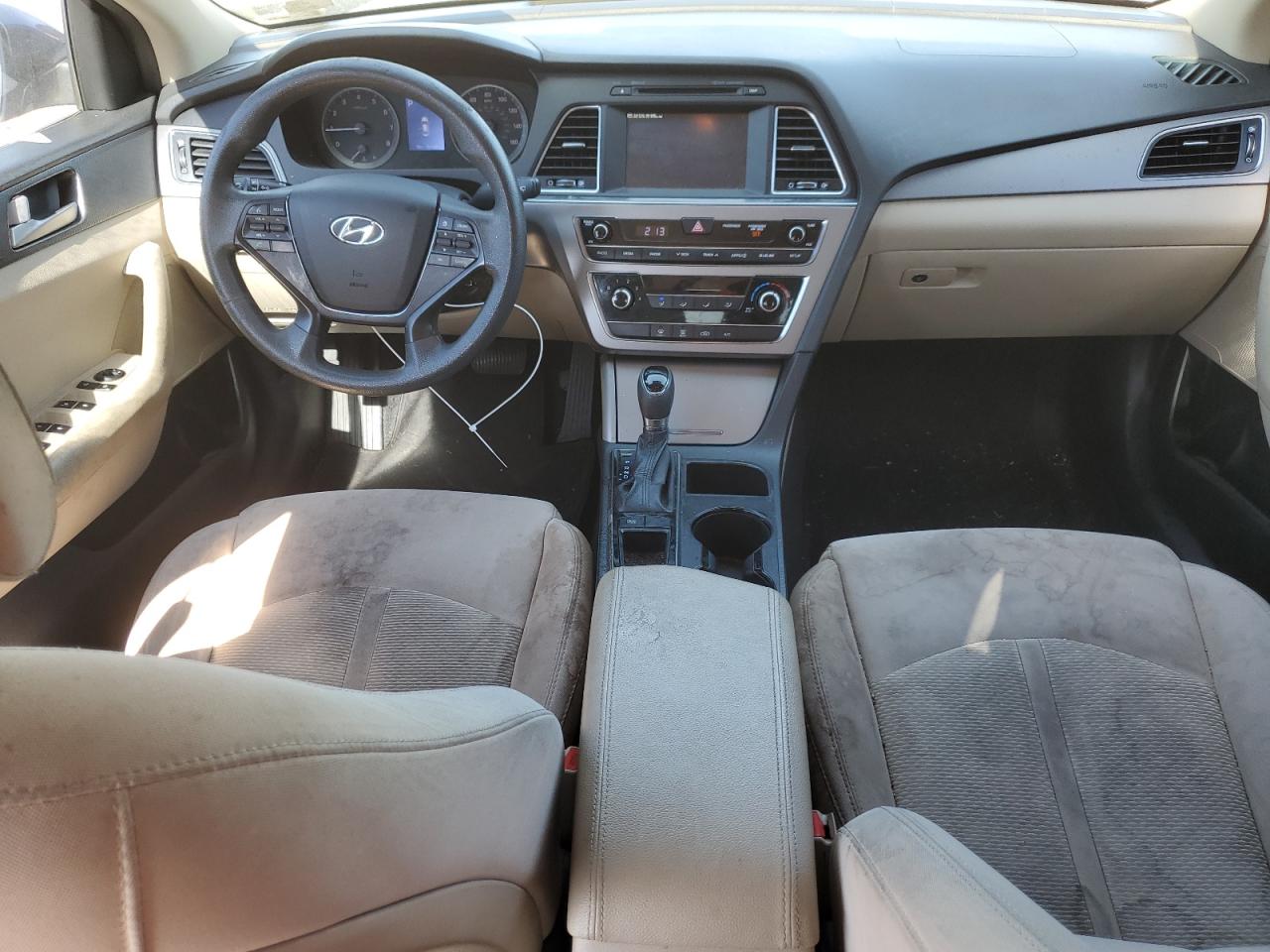 2016 Hyundai Sonata - Image 8