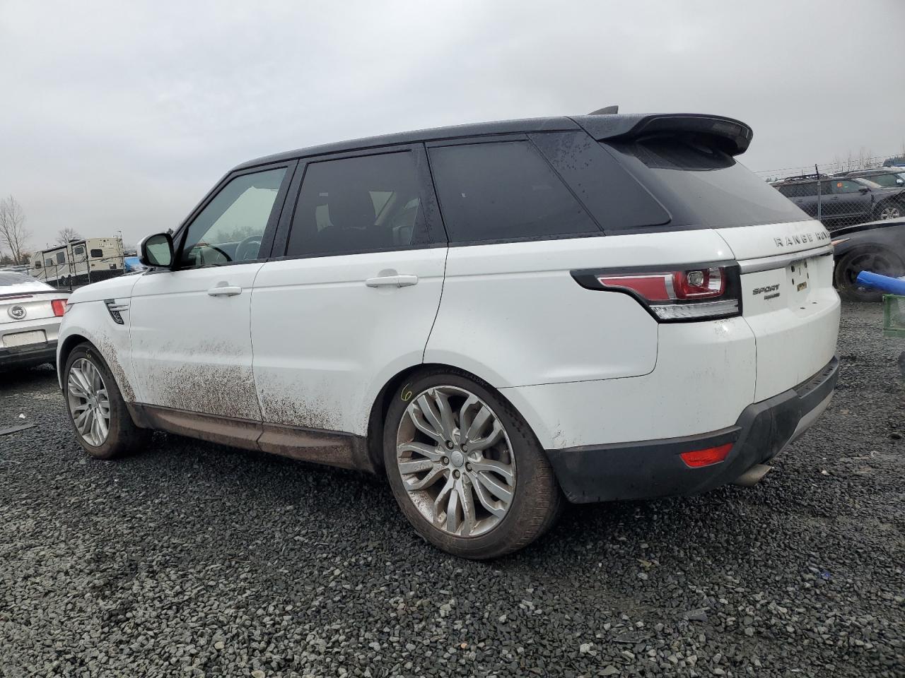 2017 Land Rover Range Rover - Image 2