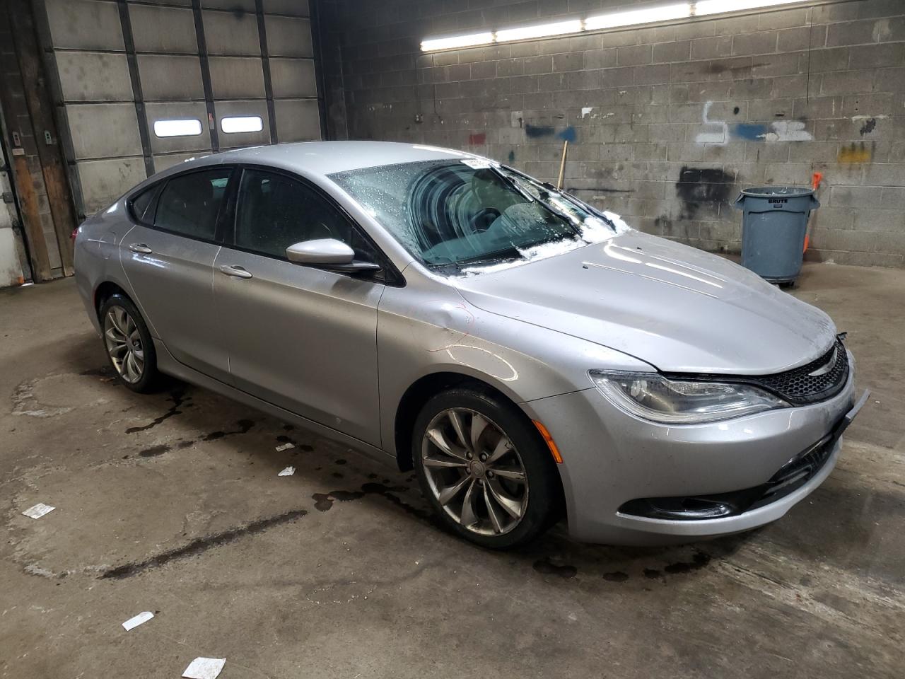 2015 Chrysler 200 - Image 4