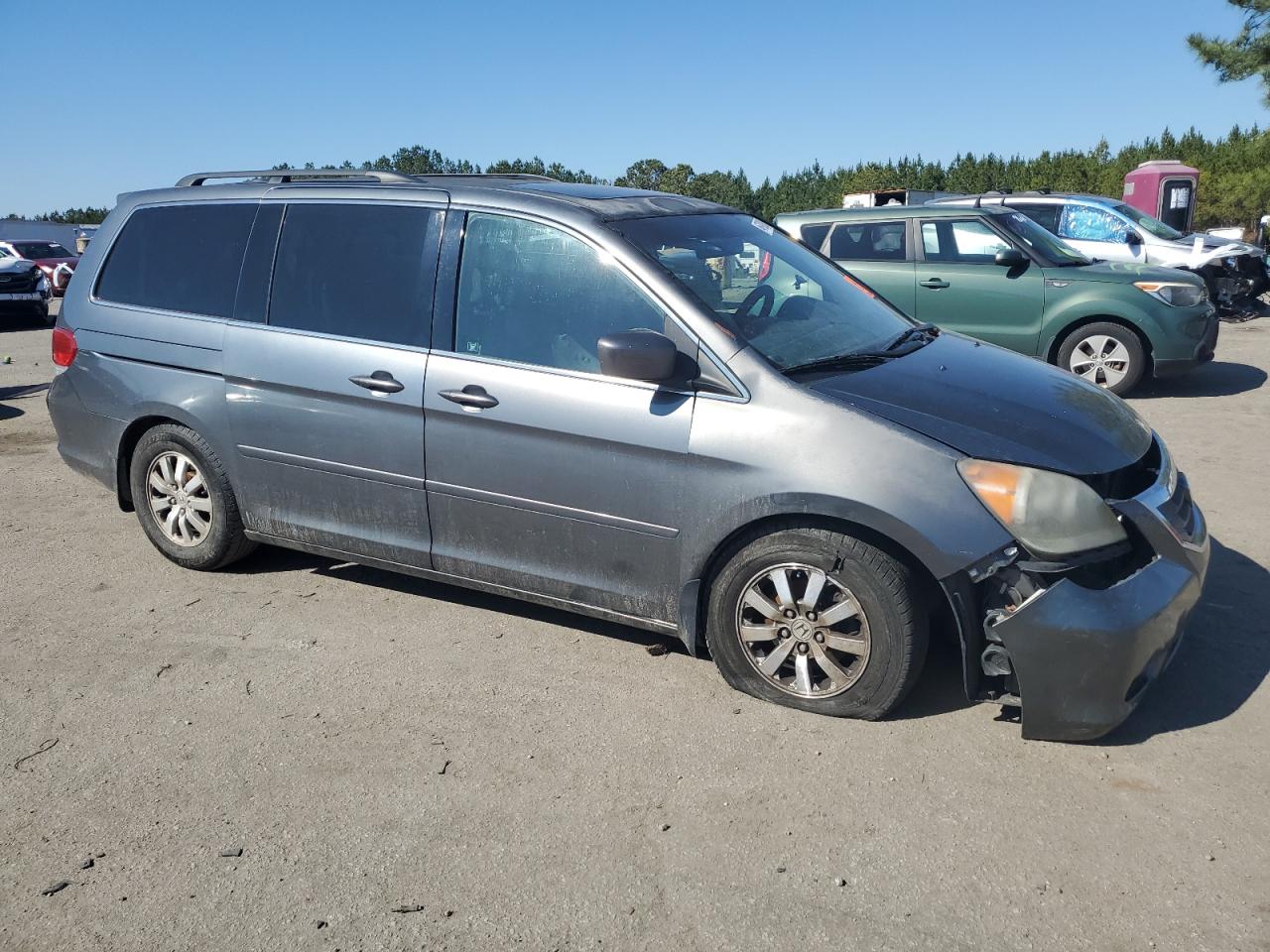 2010 Honda Odyssey - Image 4