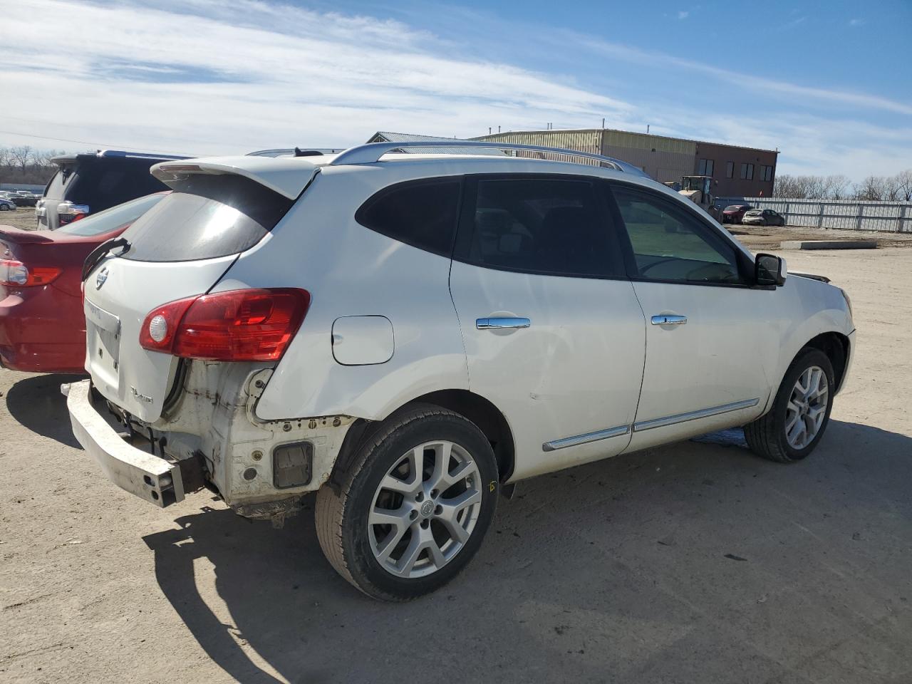 2012 Nissan Rogue - Image 3