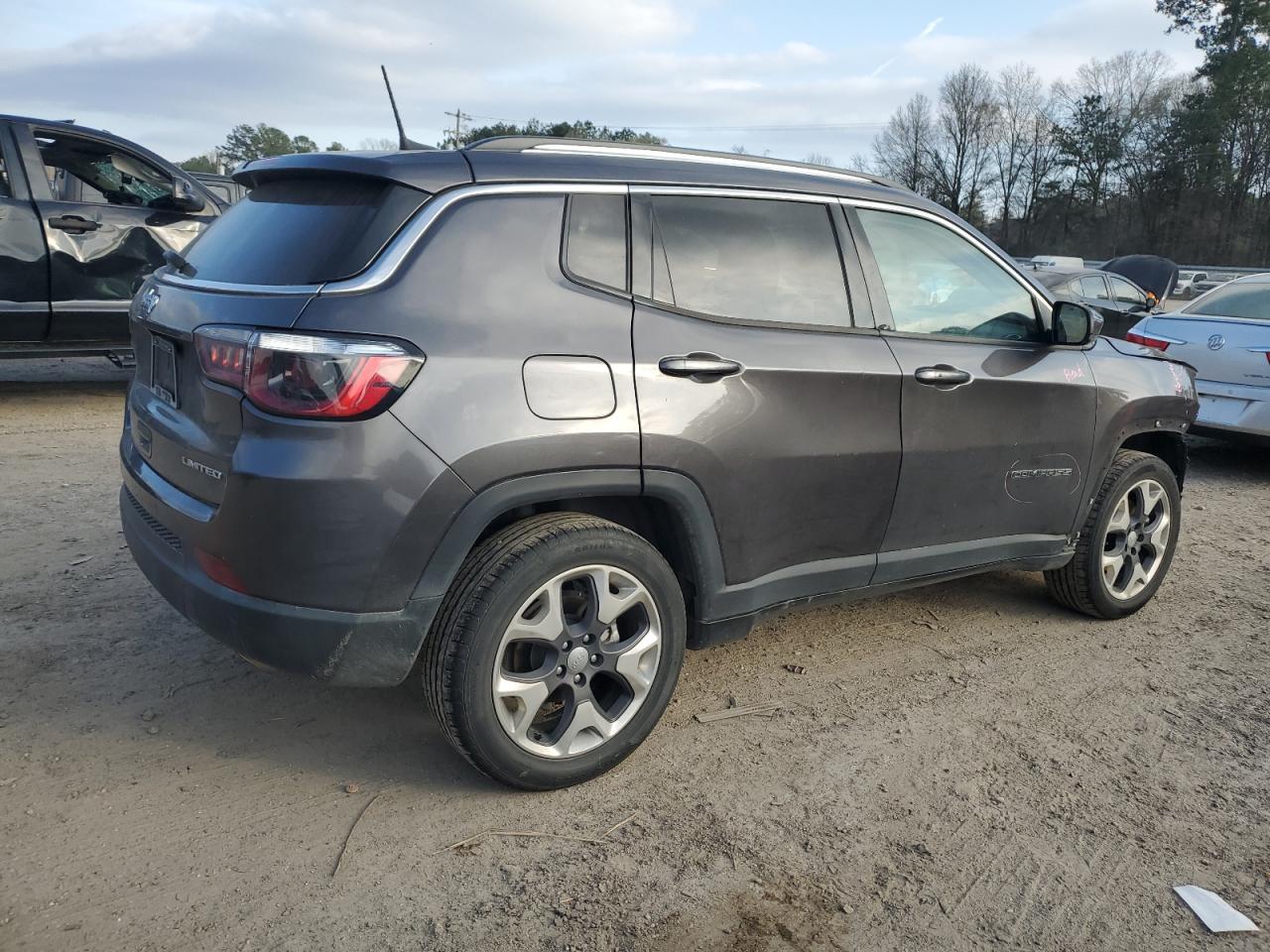 2021 Jeep Compass - Image 3