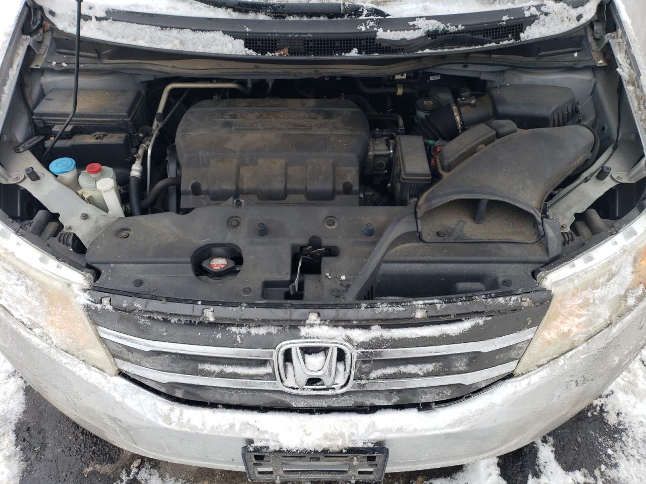 2012 Honda Odyssey - Image 12