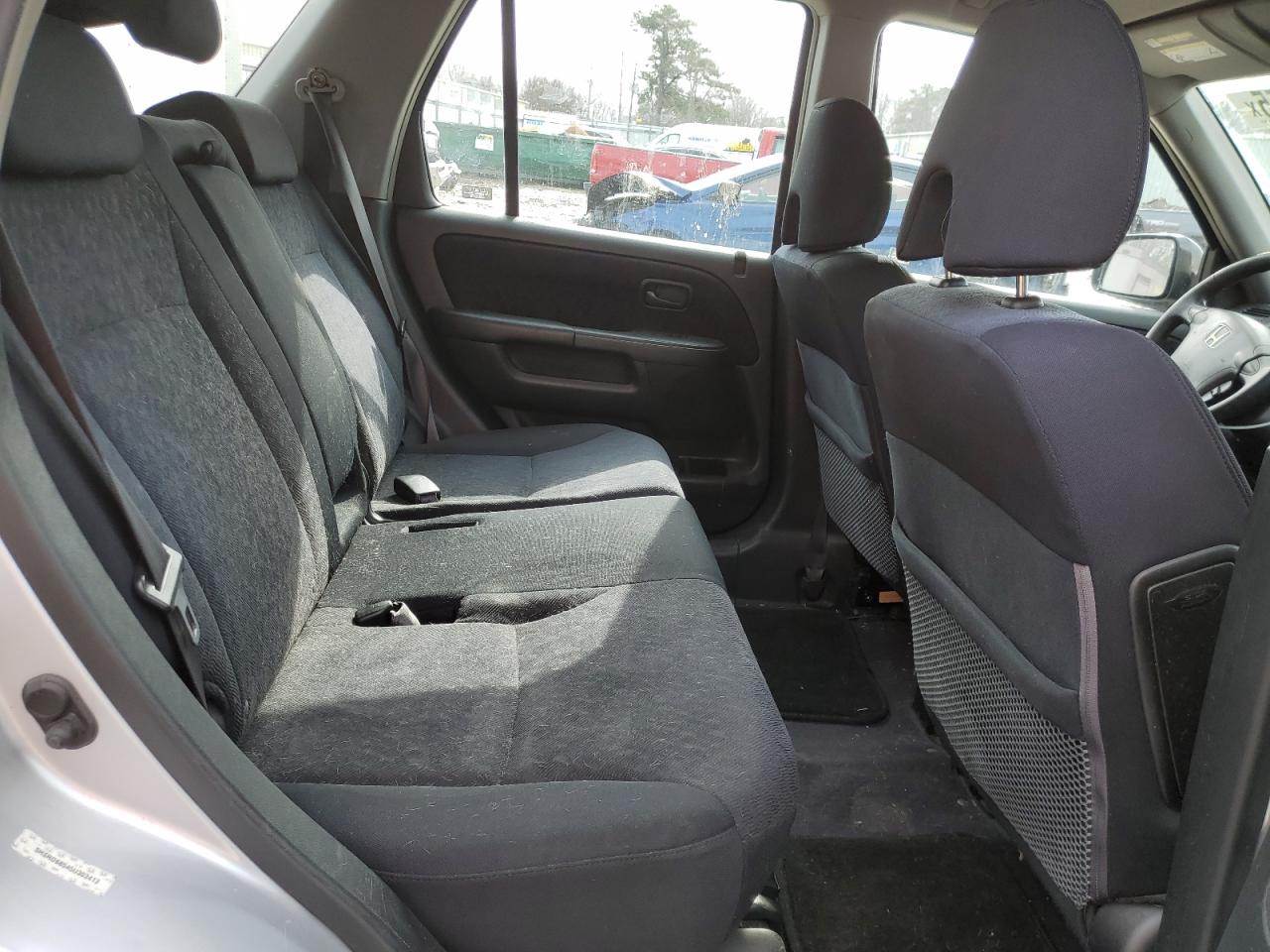 2005 Honda CR-V - Image 10