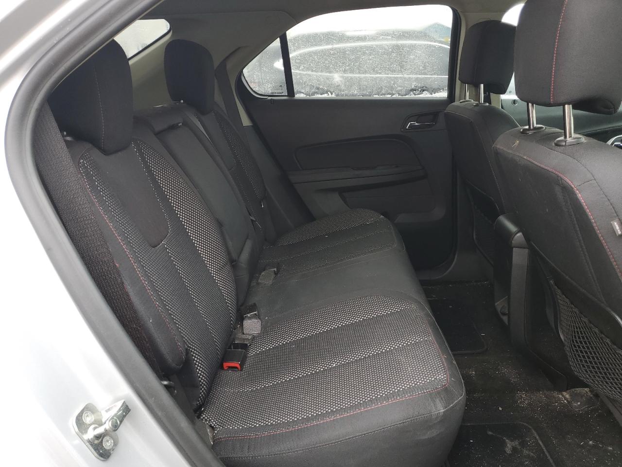2015 Chevrolet Equinox - Image 11